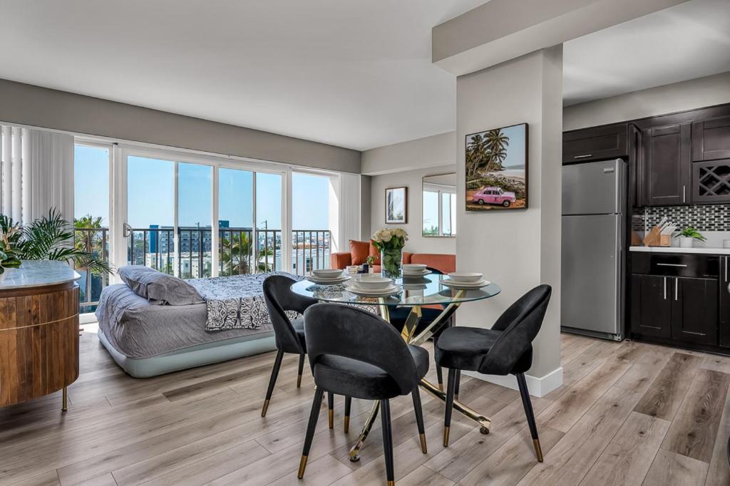 Marina Del Rey Chic 1 Bedroom with View