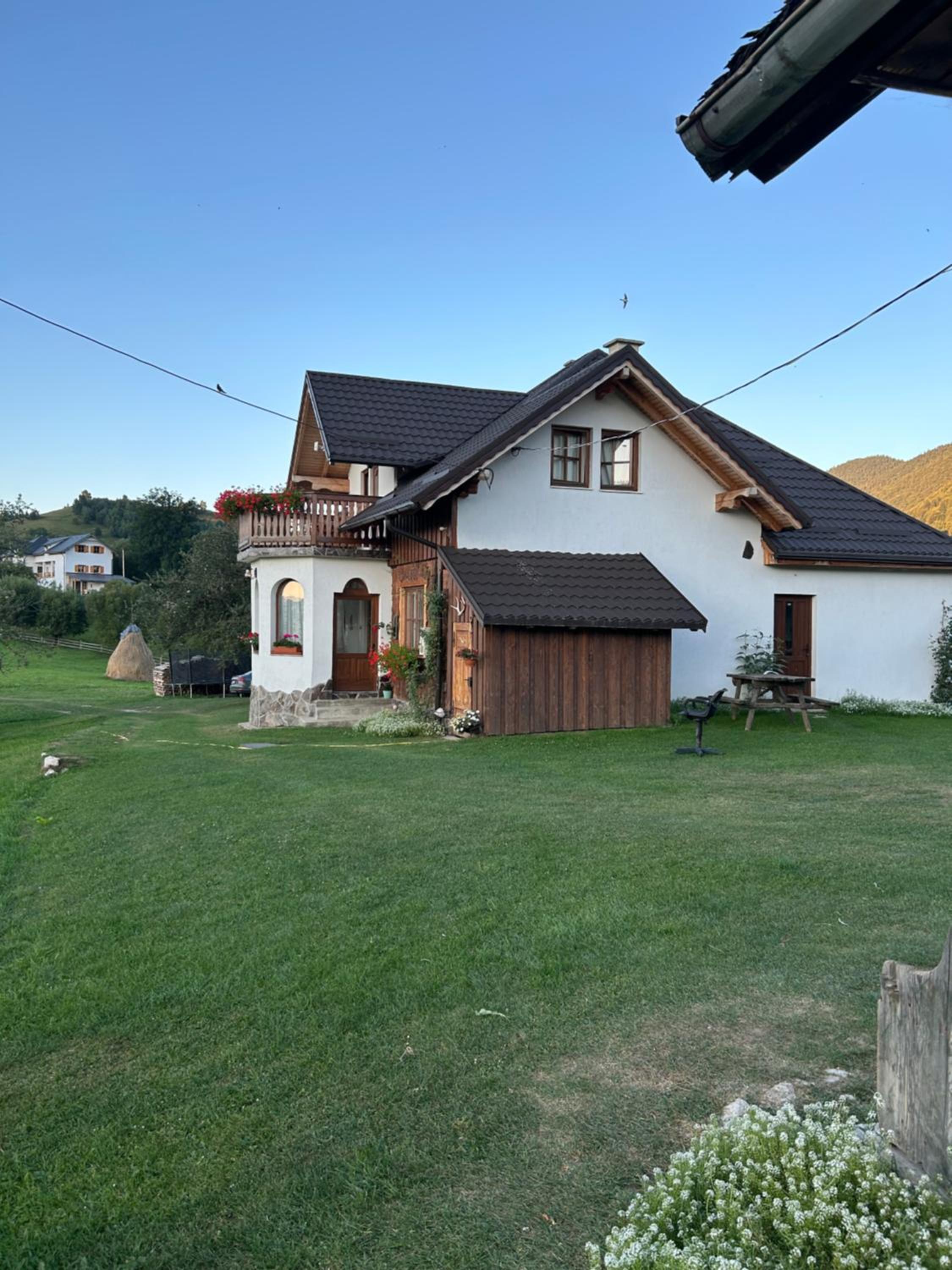 Casa Muchia lui Gîrniță view 5