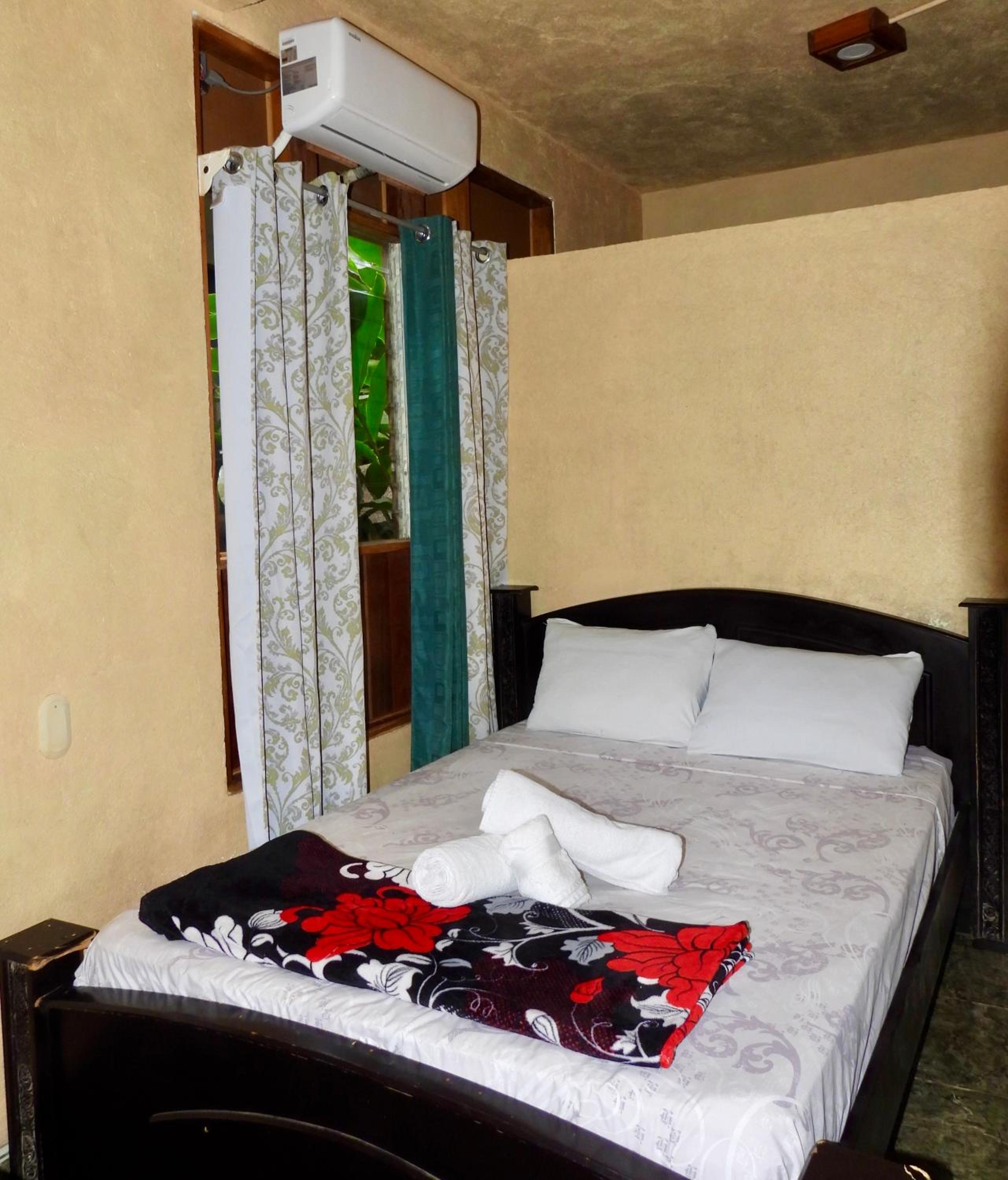 Iguanitas Lodge