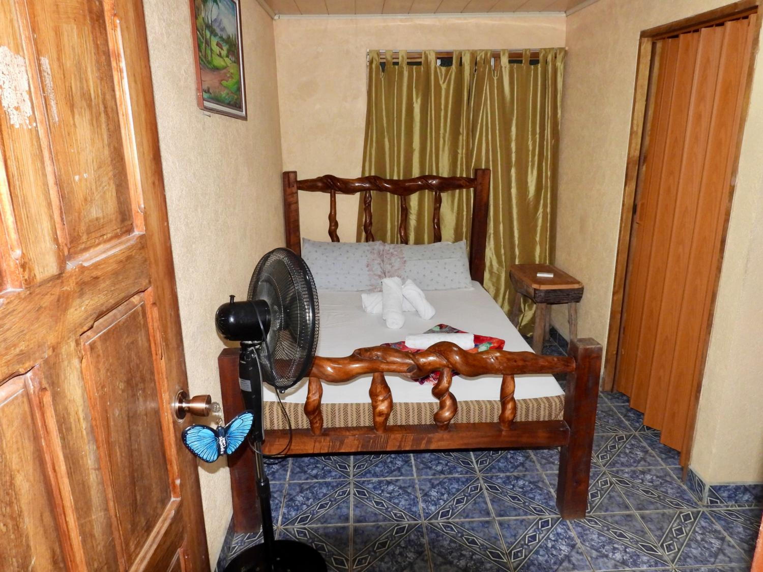Iguanitas Lodge