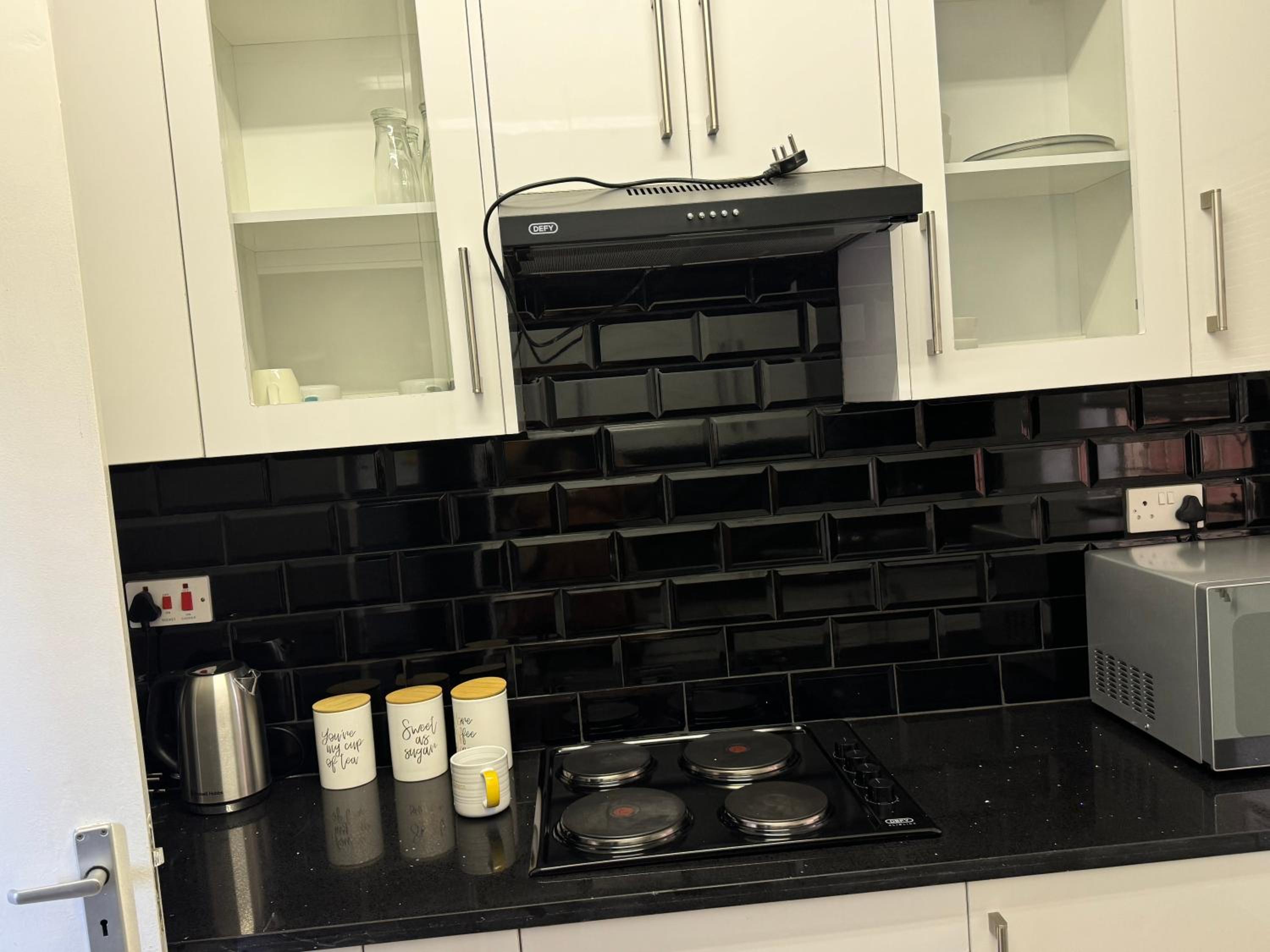 Mon-Est Self service Apartment