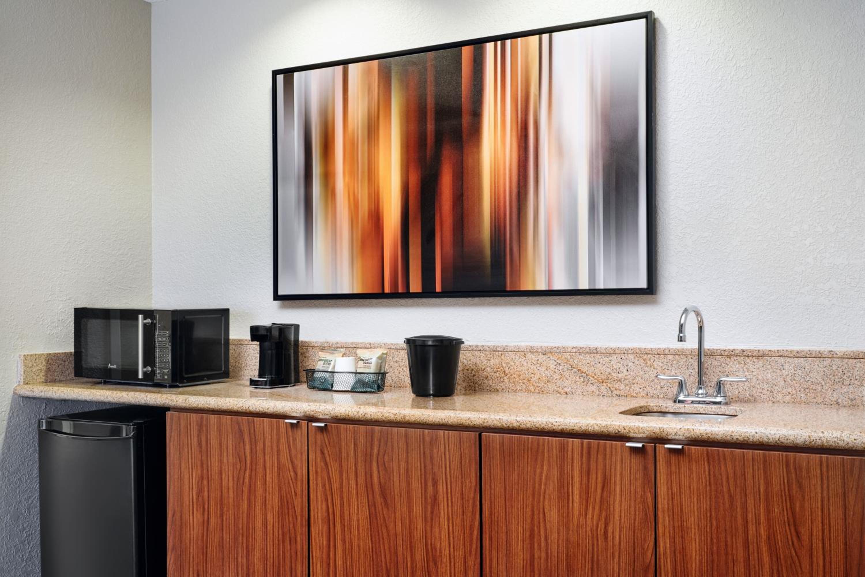 Courtyard by Marriott Scranton Montage Mountain - Property Image 47