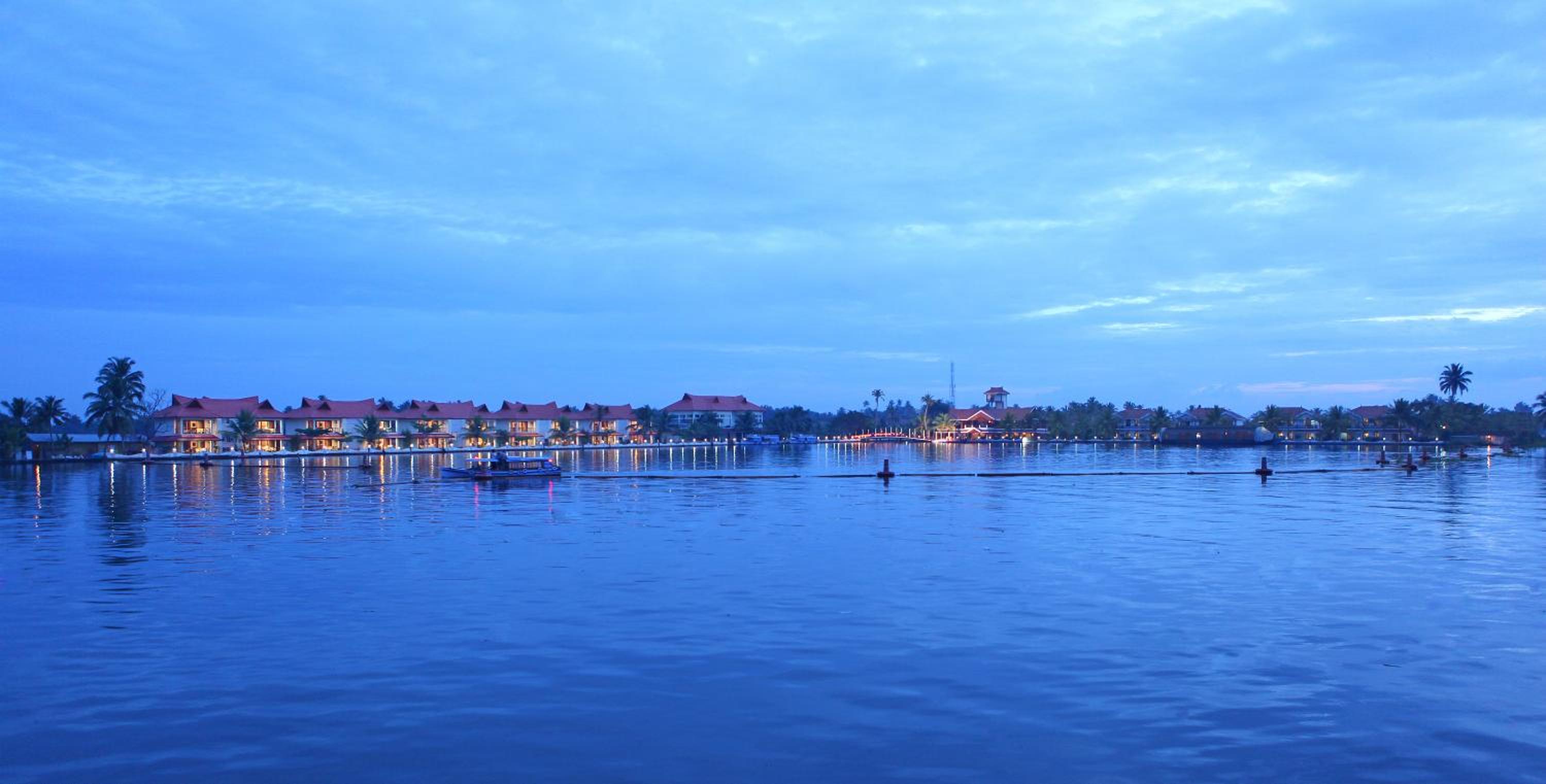 Sterling Lake Palace Alleppey Sterling Lake Palace Alleppey