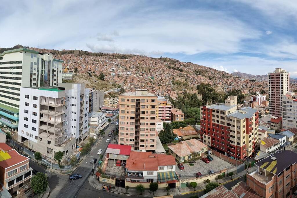 Miraflores departamento céntrico, amplio, hermosas vistas, dúplex 3 dormitorios