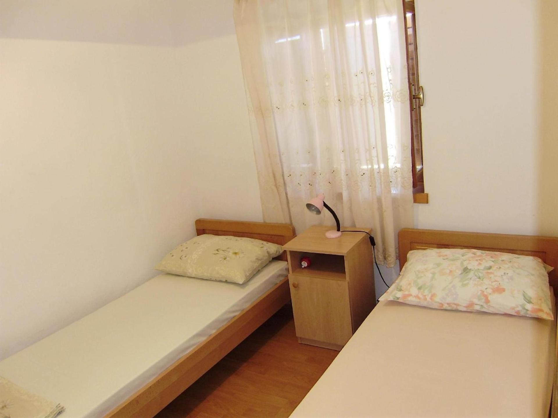 Apartmani Ana 1 view 4