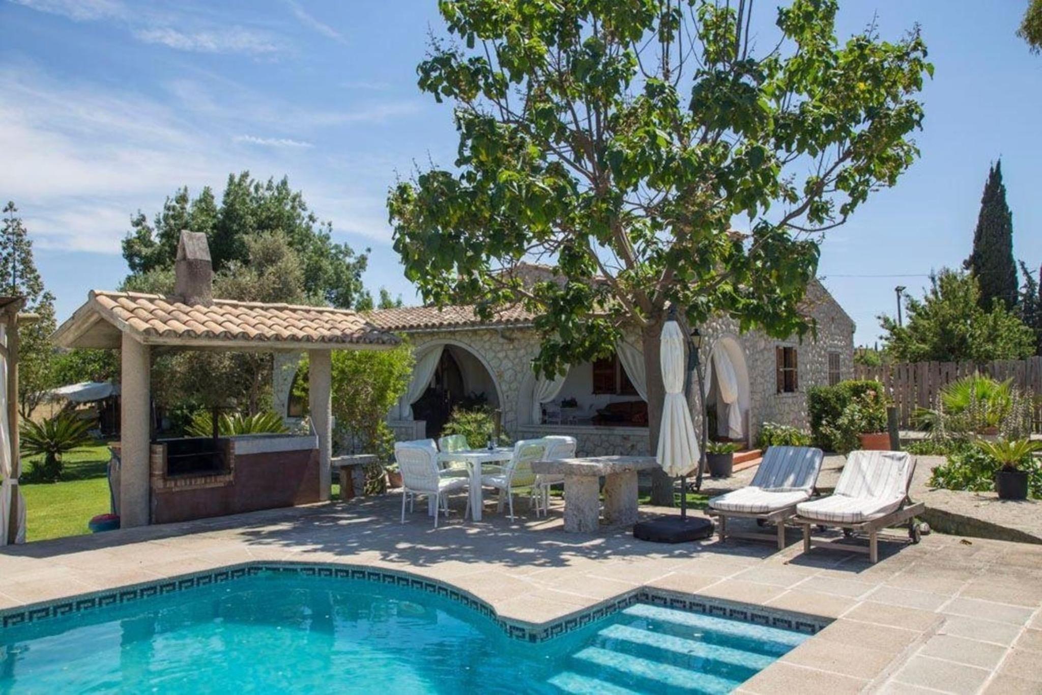 Gemütliches Ferienhaus mit Pool bei Selva