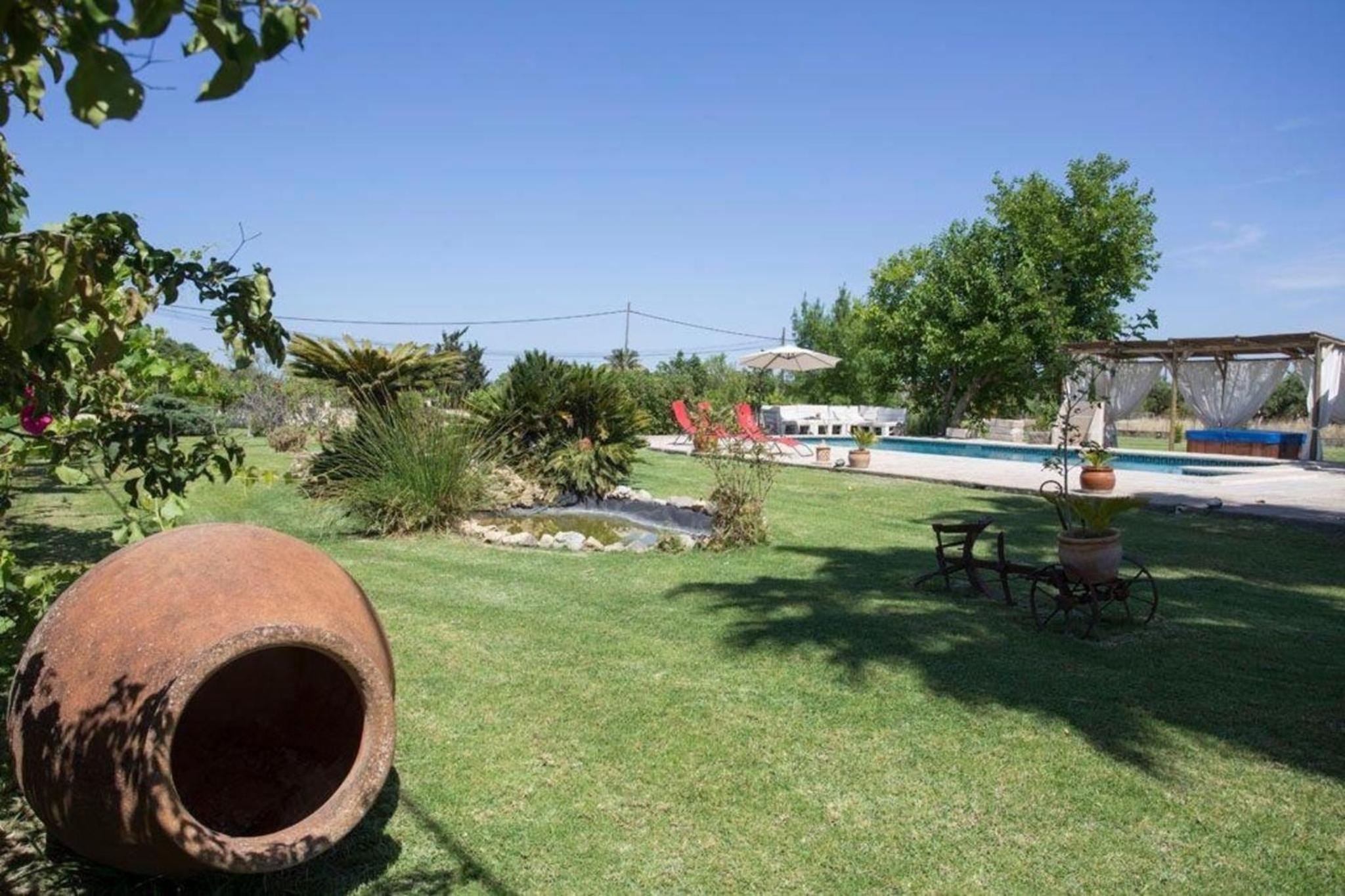 Gemütliches Ferienhaus mit Pool bei Selva
