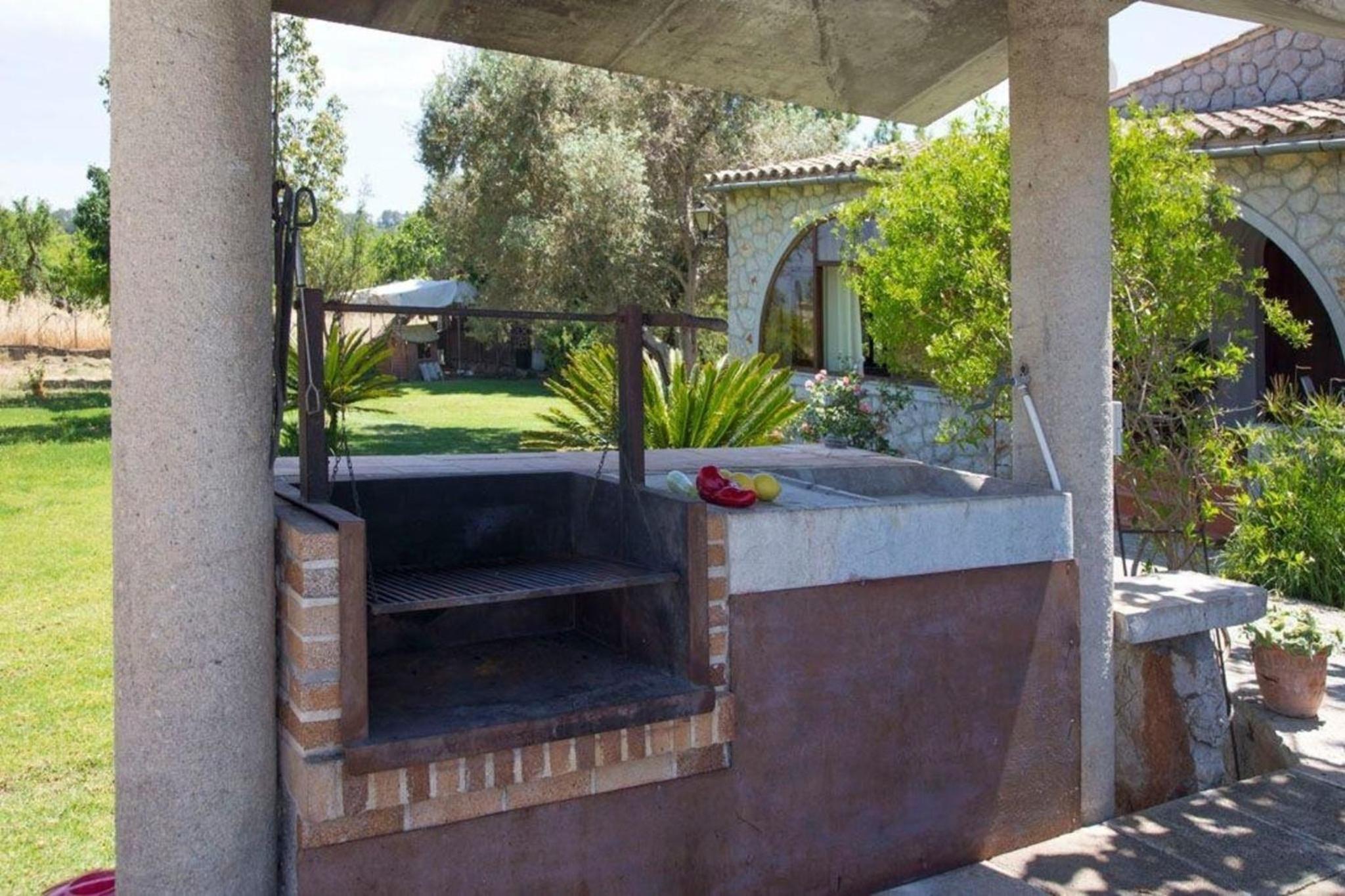 Gemütliches Ferienhaus mit Pool bei Selva