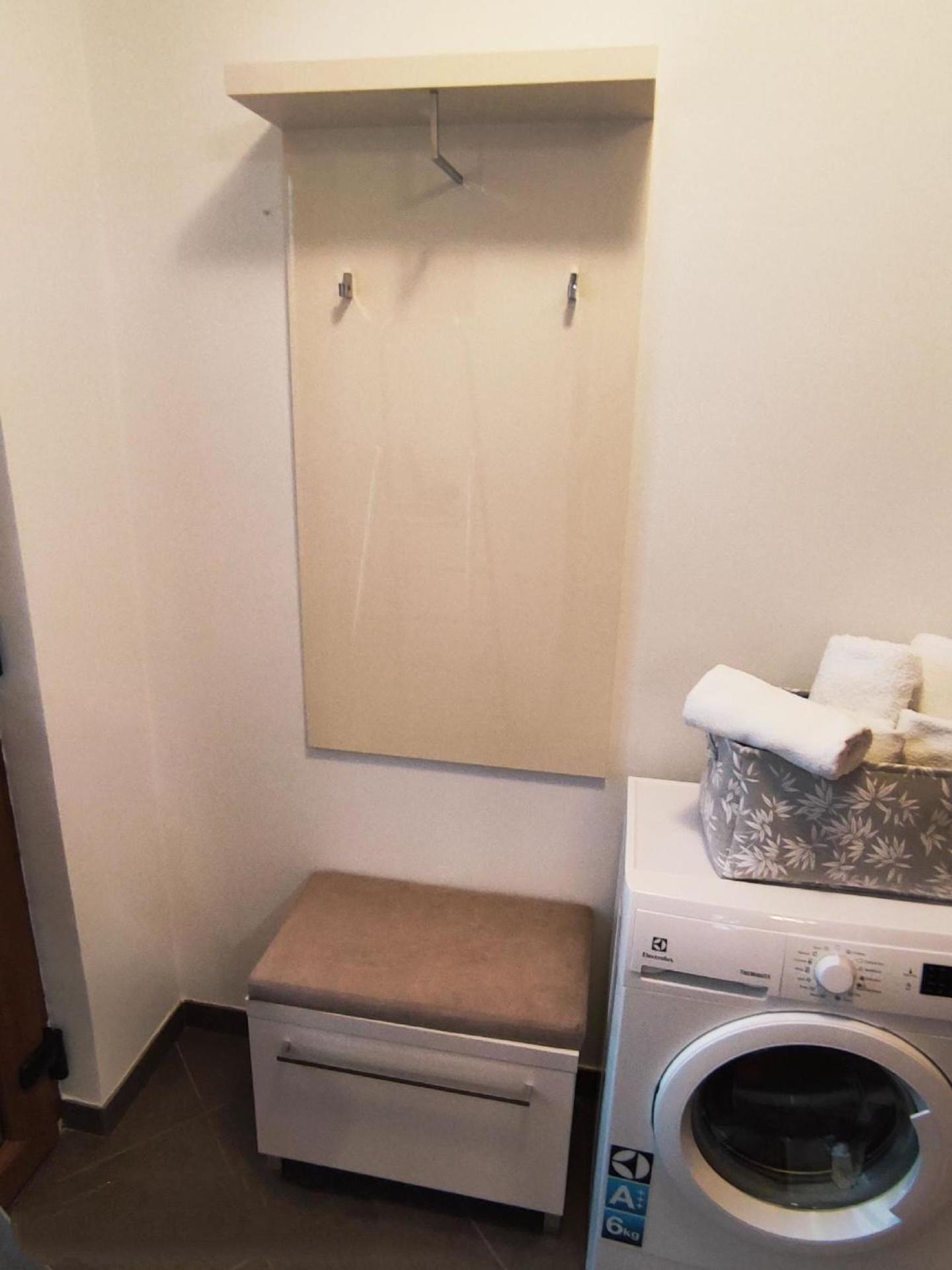 Große Wohnung in Gabonjin mit Großem Garten view 4