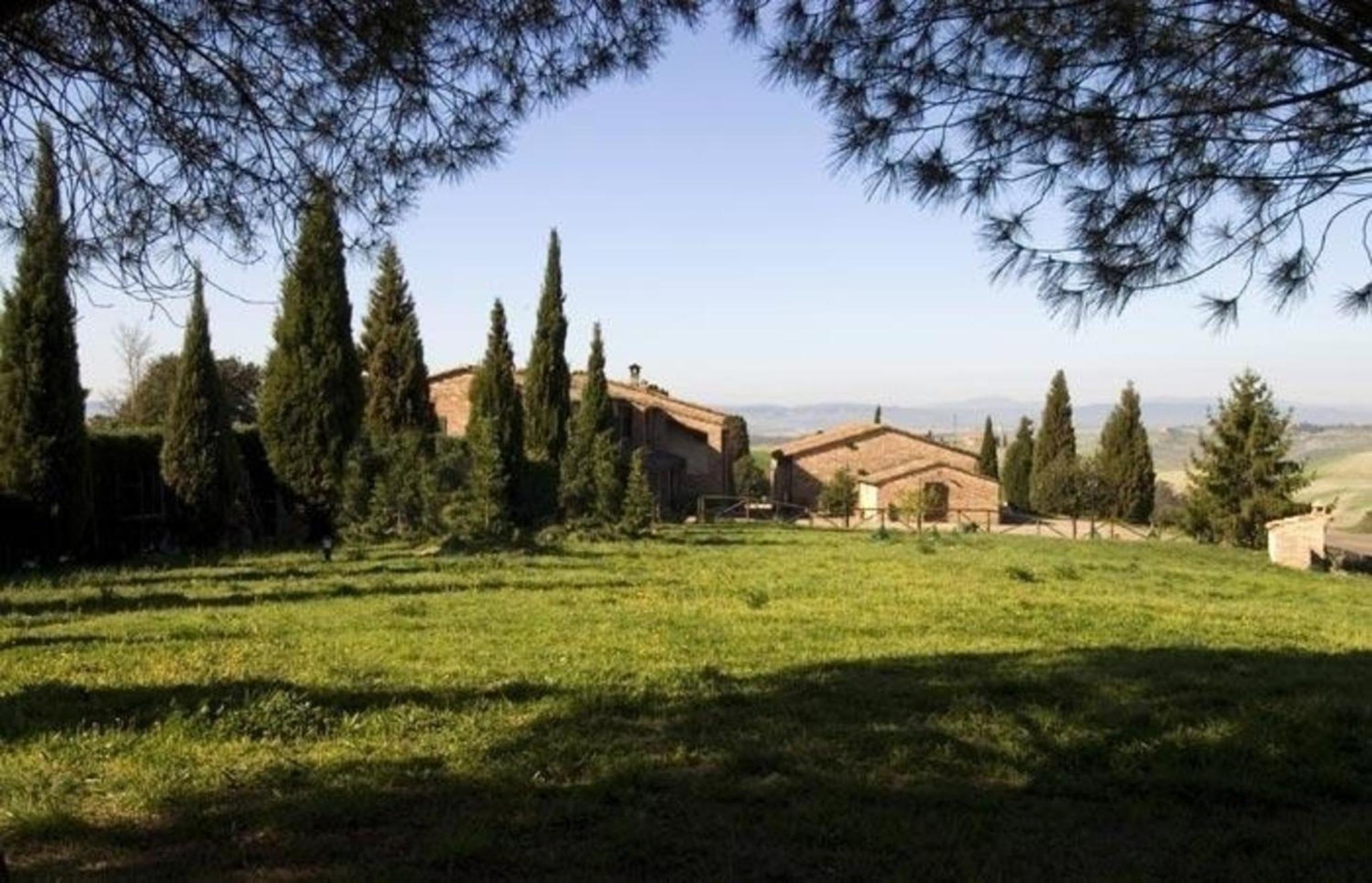Appartement in Asciano mit Garten und Grill