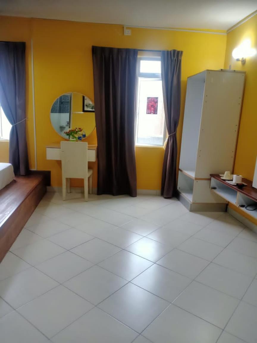 Tebrau City Aeon Home Stay