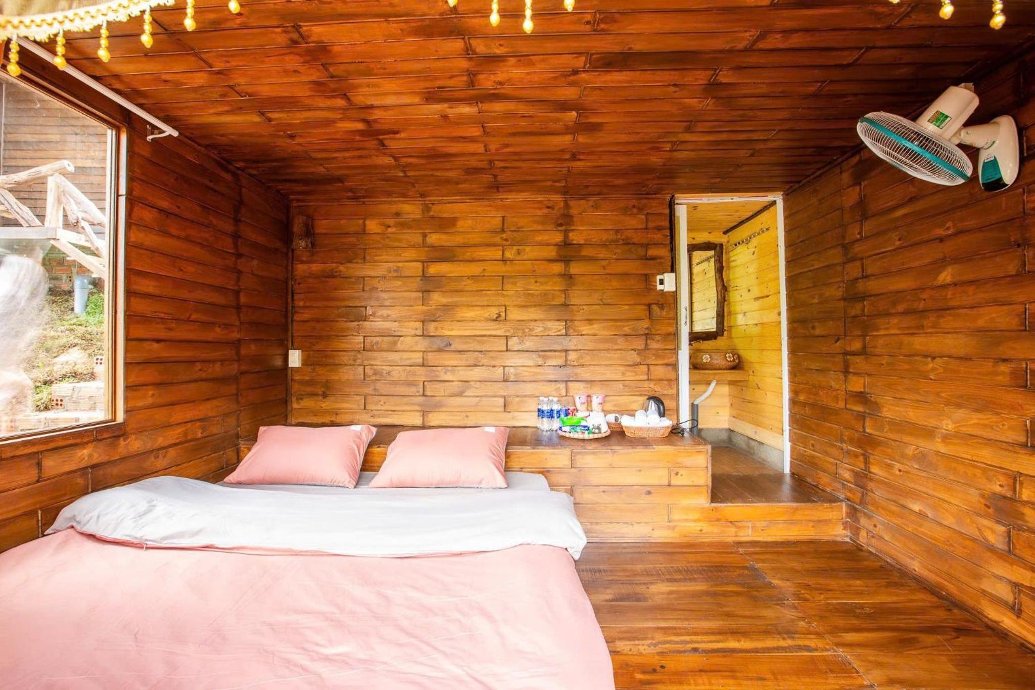 Nhà Trong Bản - Homestay Măng Đen view 5