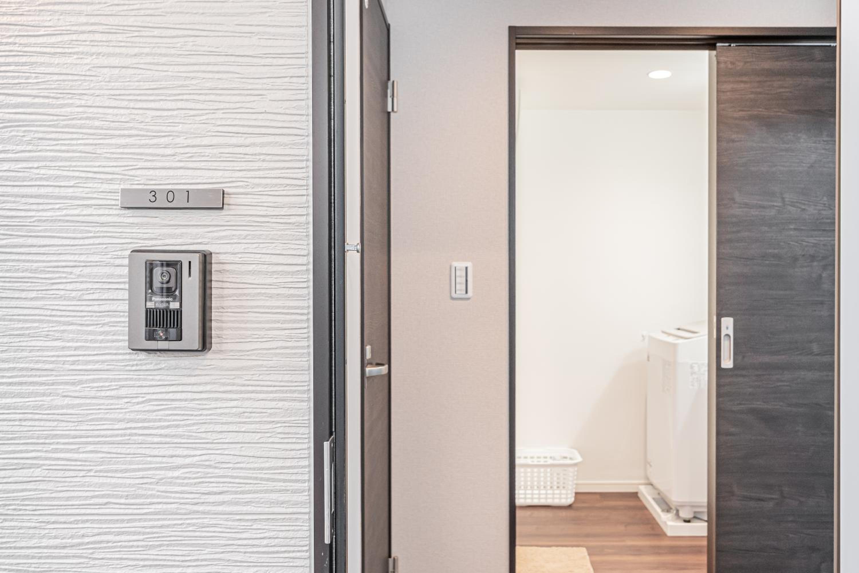 New Cozy APT Located on the Japanese Local shopping street 2F 3F