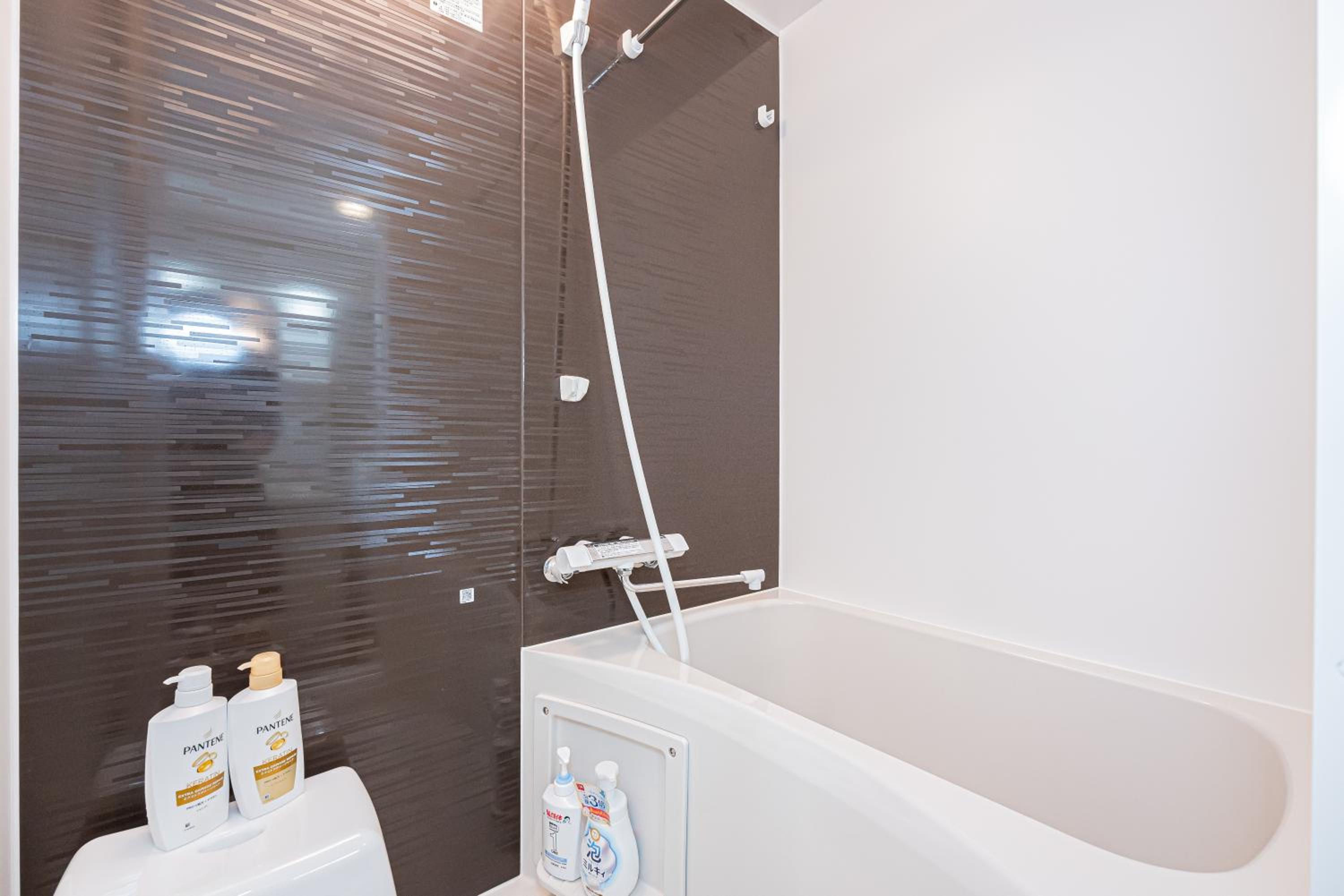 New Cozy APT Located on the Japanese Local shopping street 2F 3F