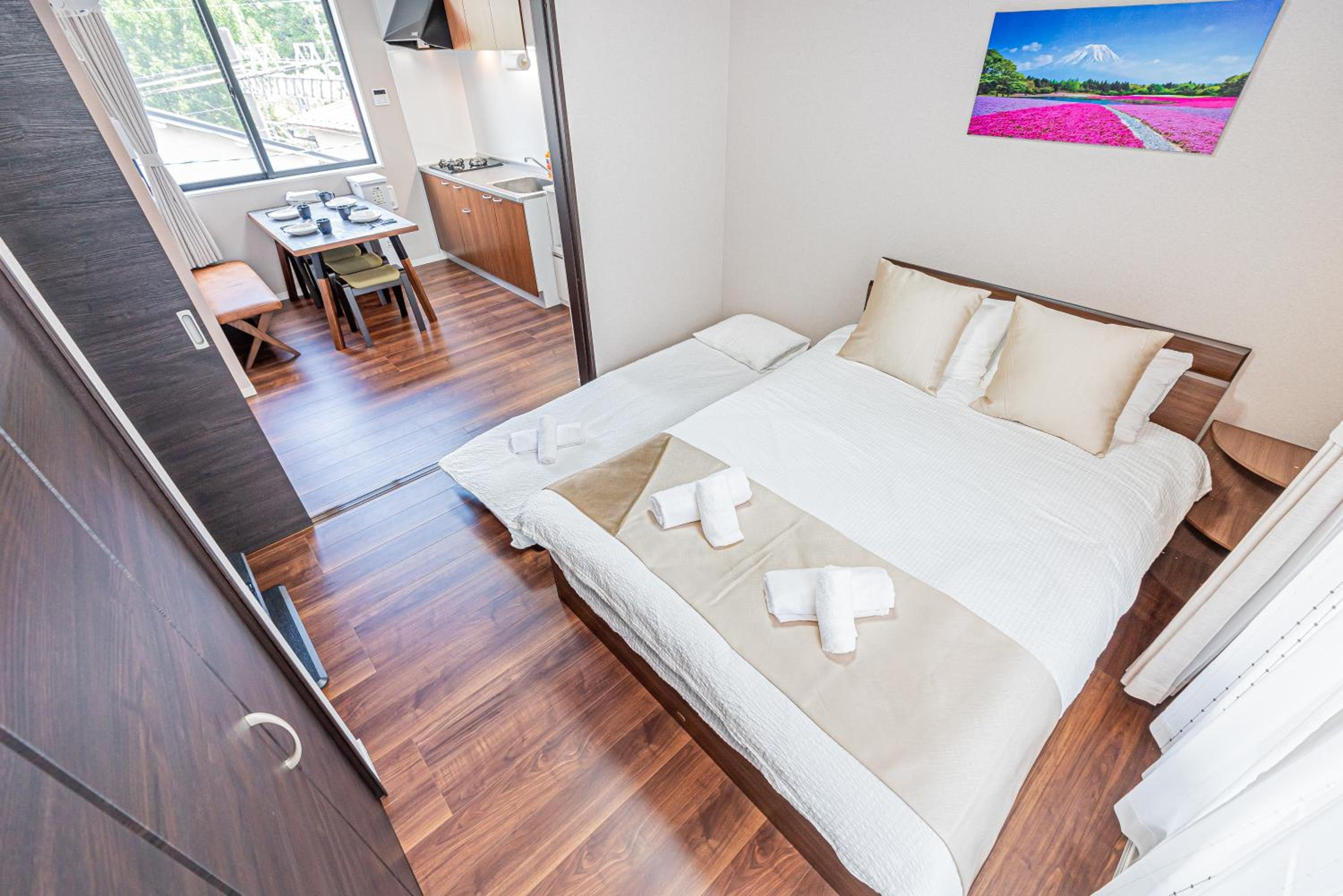 New Cozy APT Located on the Japanese Local shopping street 2F 3F