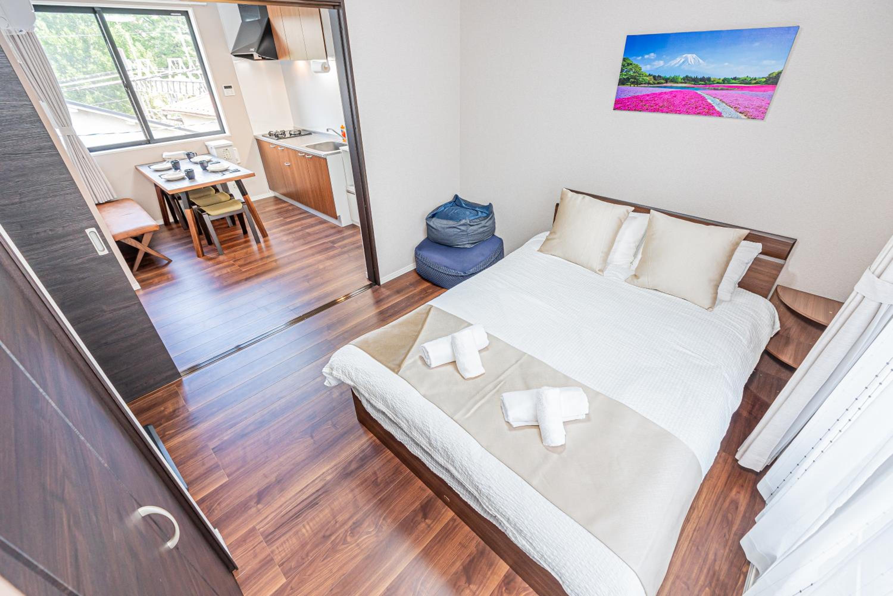 New Cozy APT Located on the Japanese Local shopping street 2F 3F