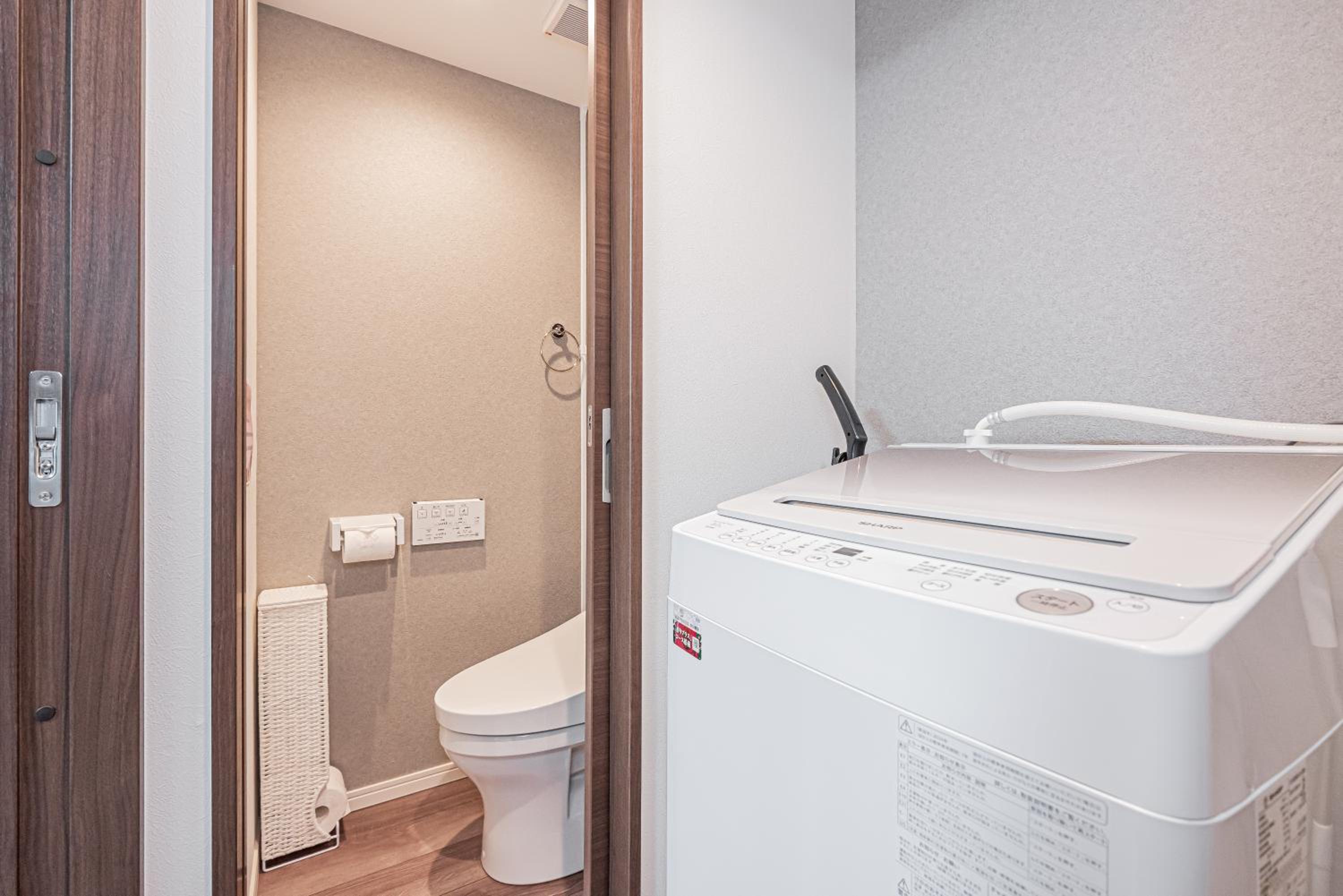 New Cozy APT Located on the Japanese Local shopping street 101