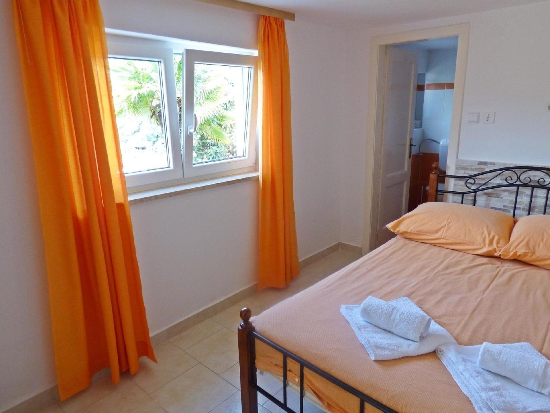Kleines Apartment im Erdgeschoss view 2