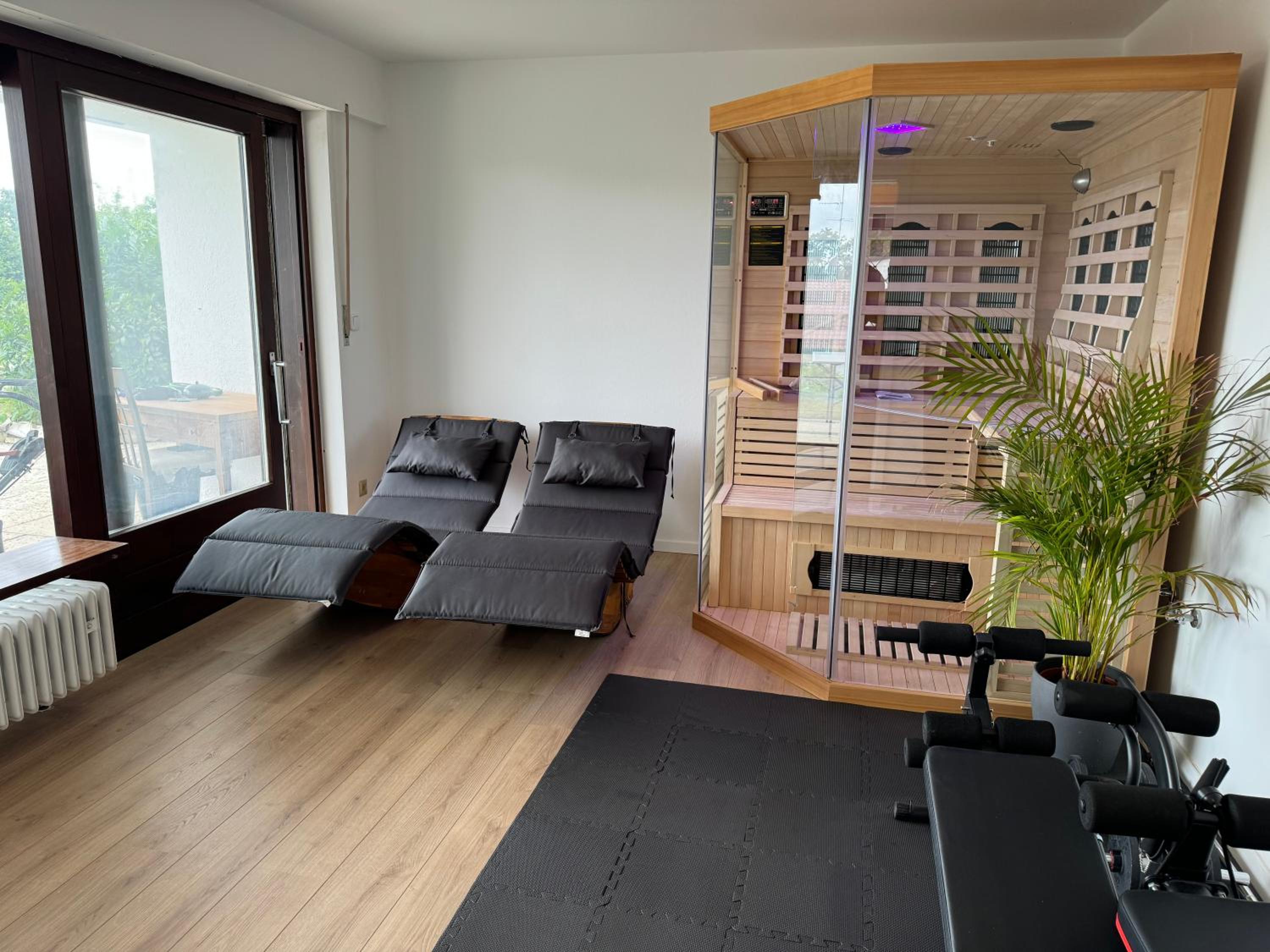 ღLIBORIA I Stylische Villa direkt am See