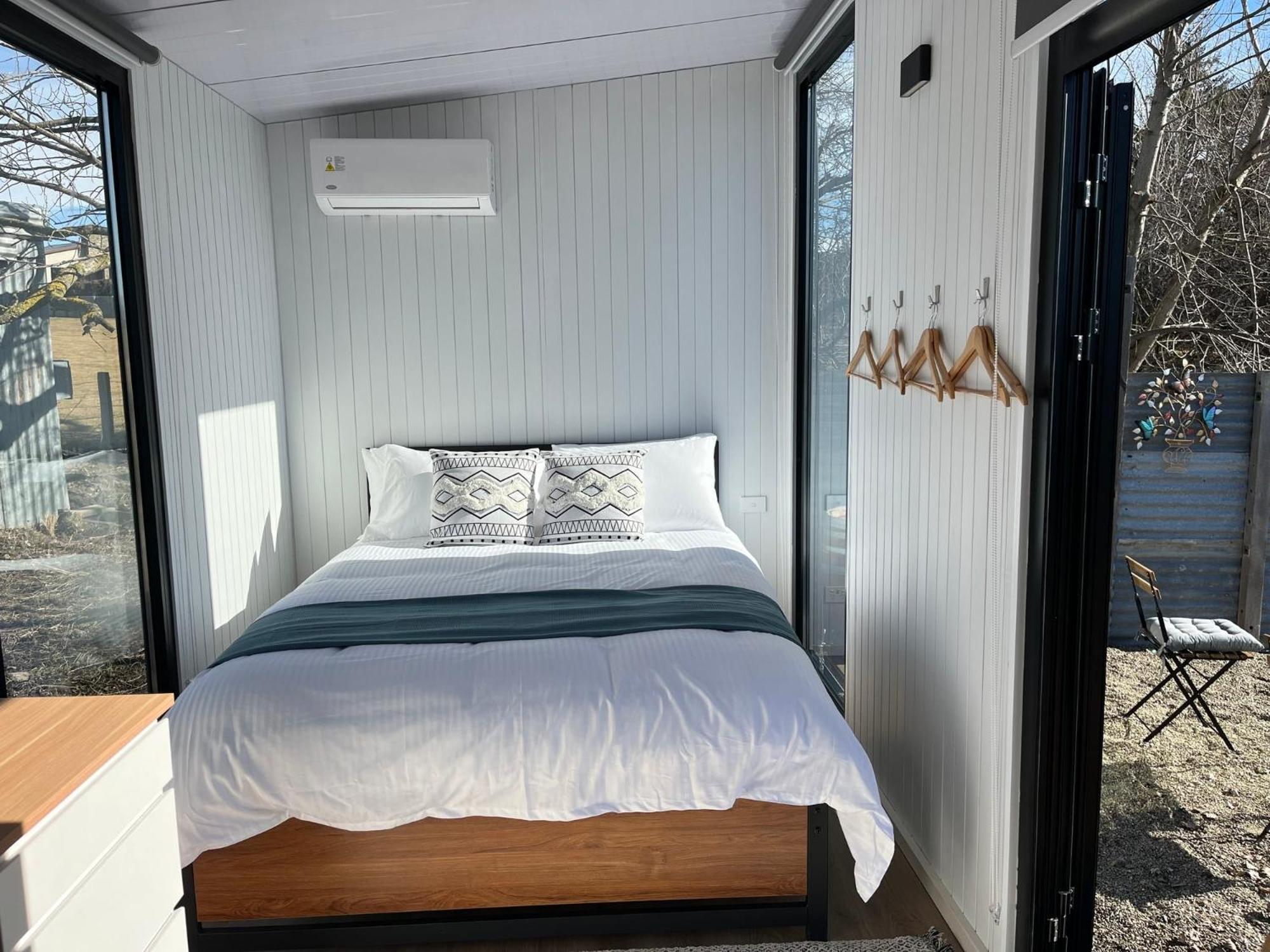 Matakanui Retreat 2 by Tiny Away view 3
