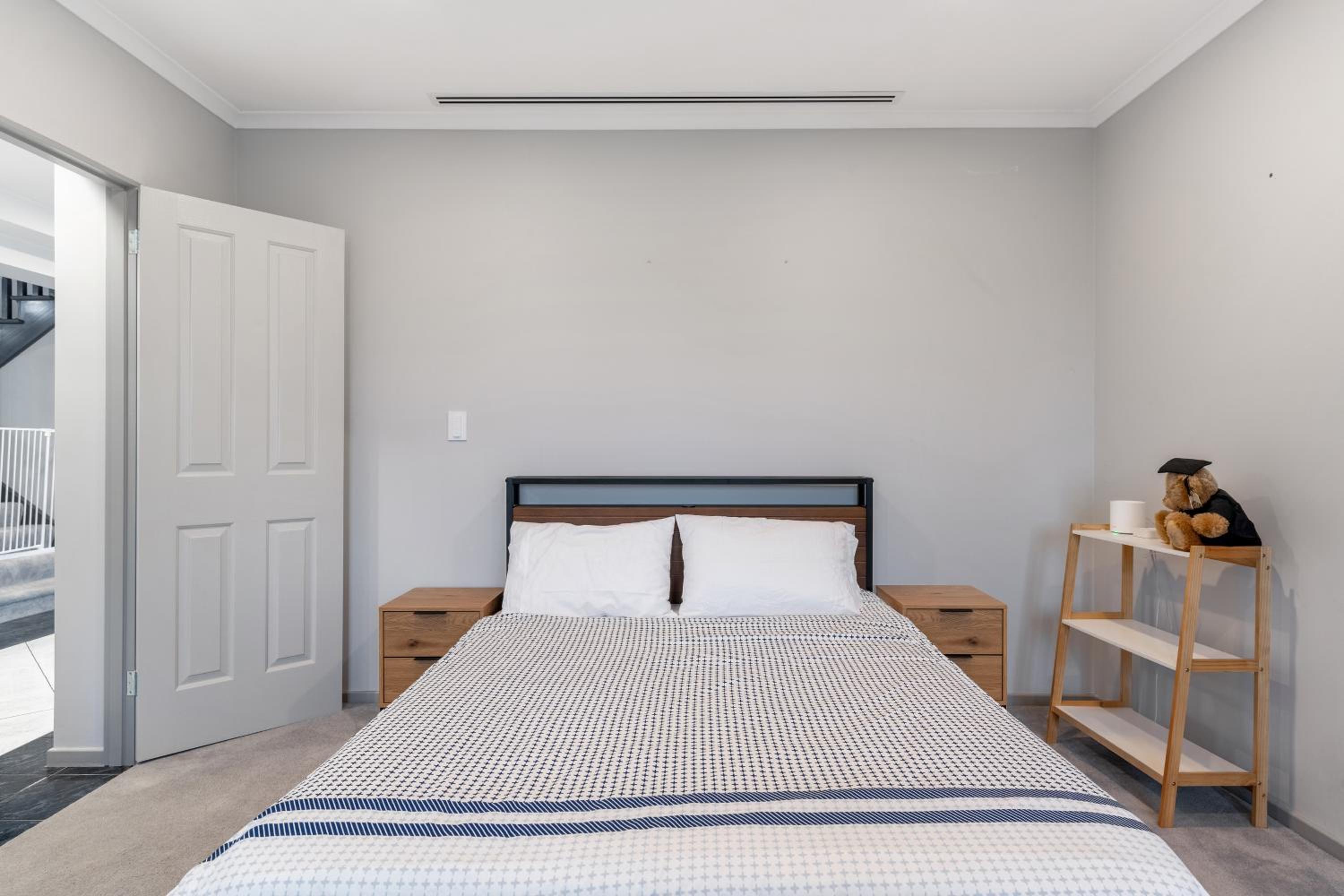 Kings Hill Retreat - Family Oasis with Heated Pool