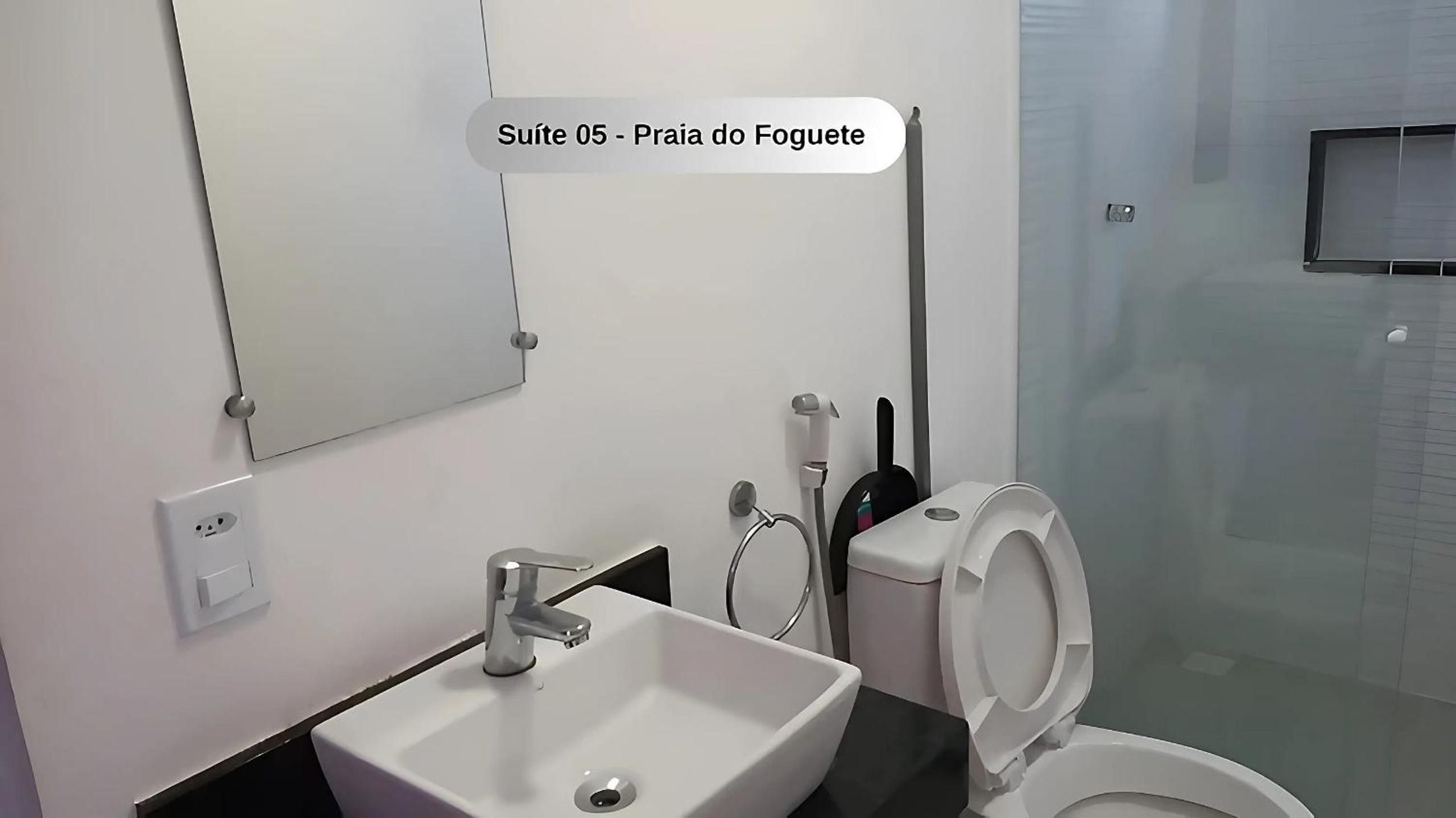 Praia do Foguete - Suítes - Aluguel Econômico