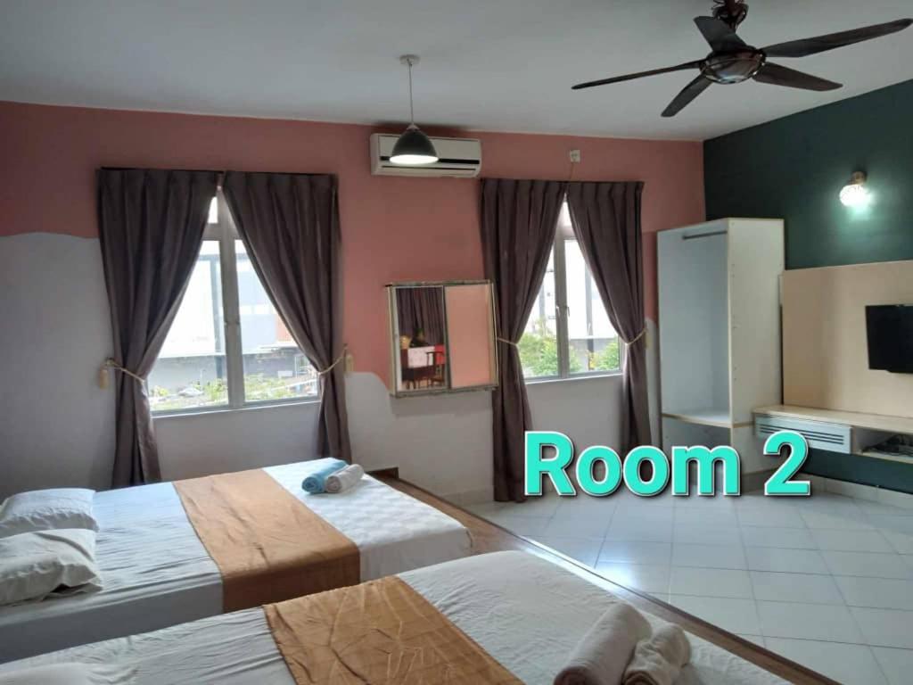 Tebrau City Aeon Home Stay