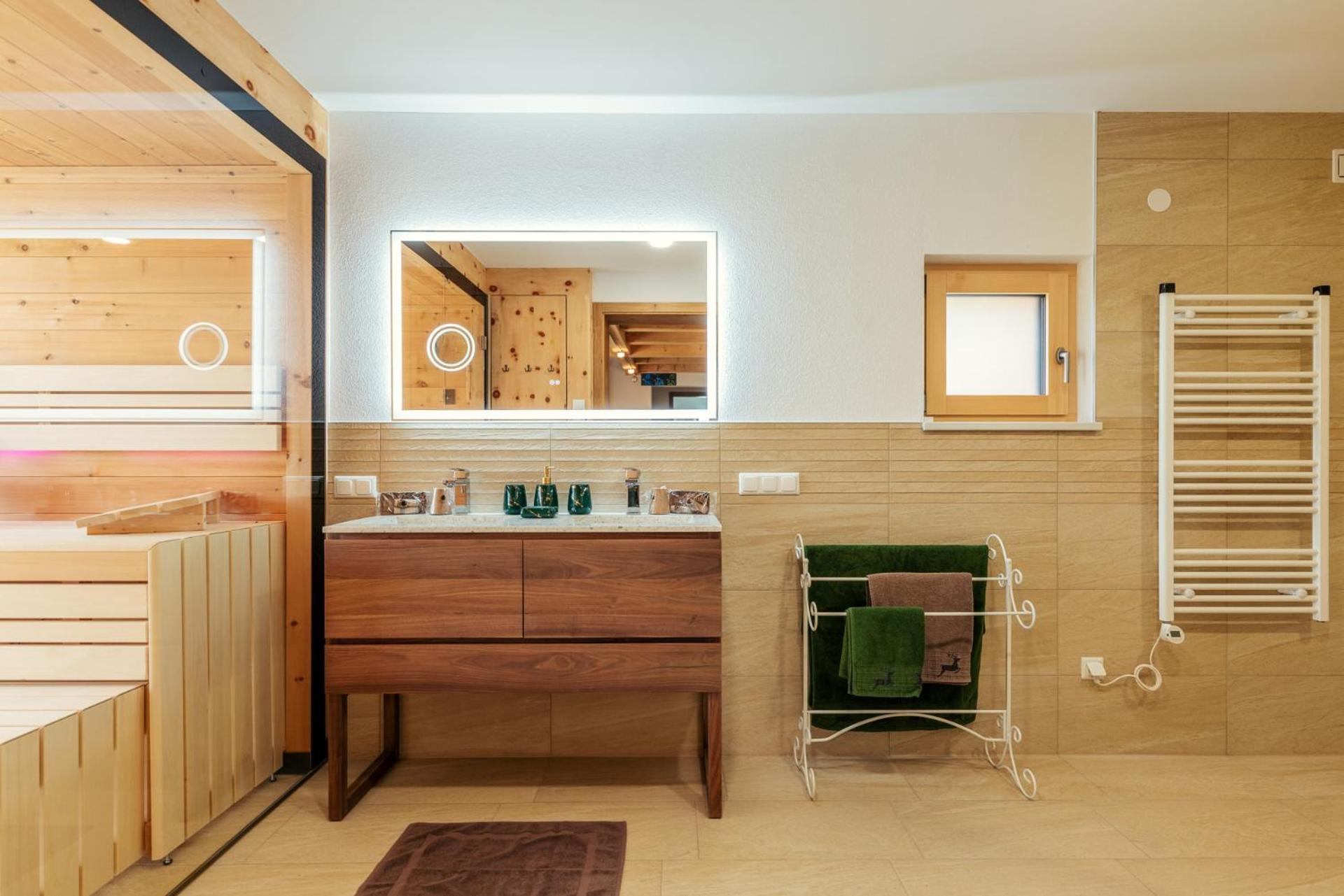 ALMCHALET Smaragd