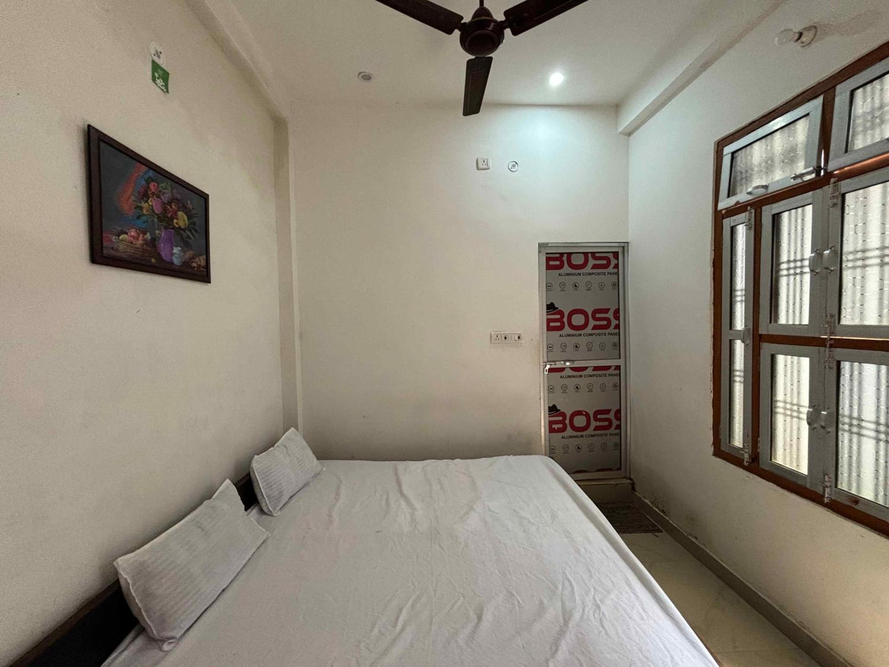 Narayanam Paying Guest House view 5