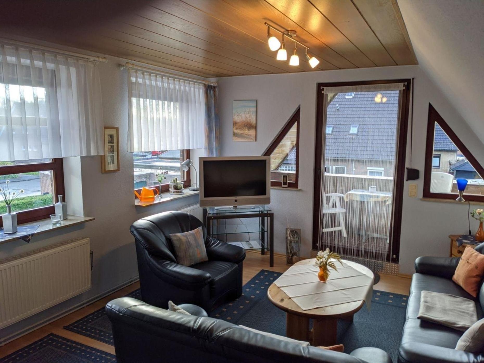 Ferienwohnung Deichnähe In Wilhlelmshaven Voslapp