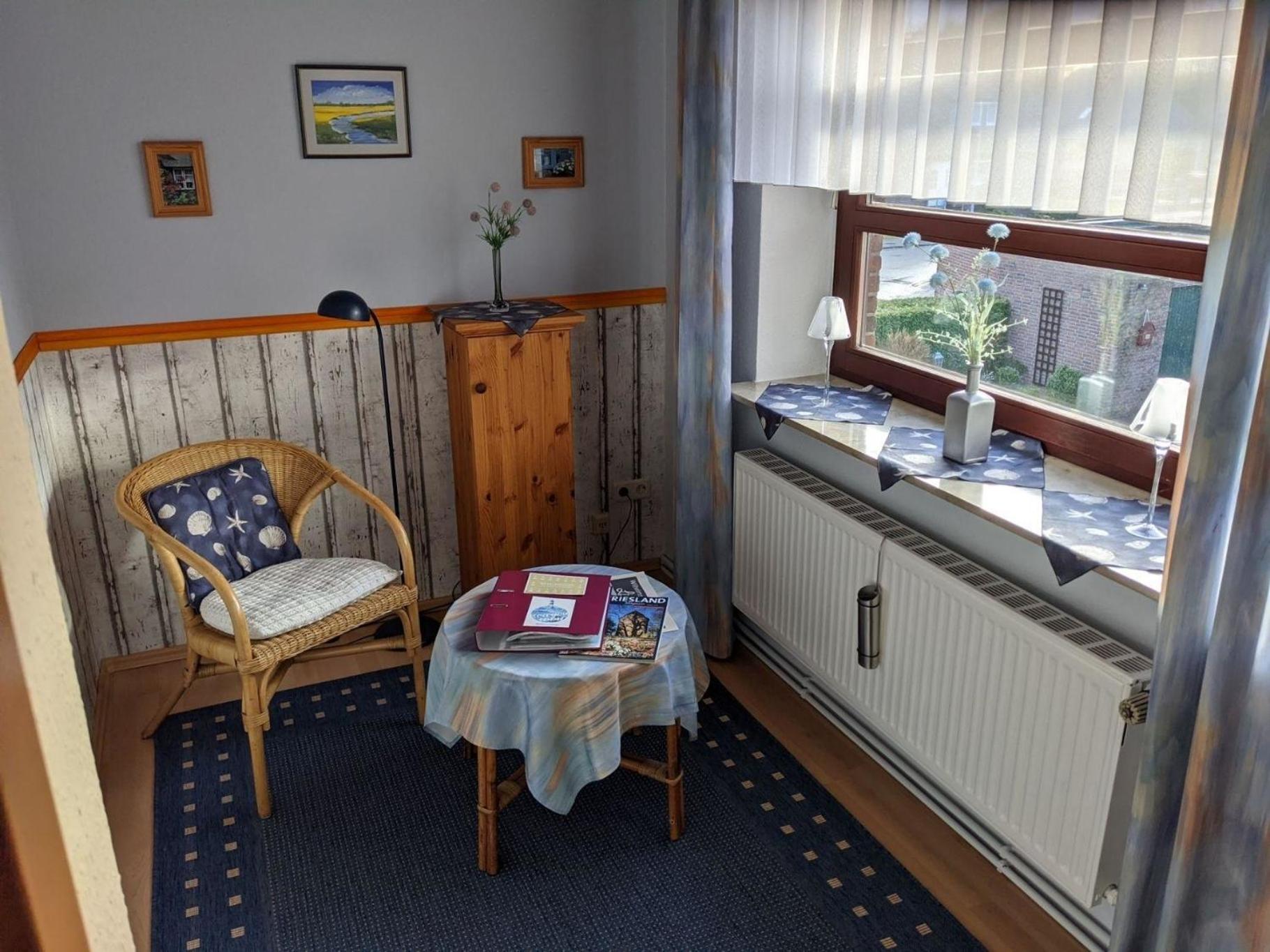 Ferienwohnung Deichnähe In Wilhlelmshaven Voslapp