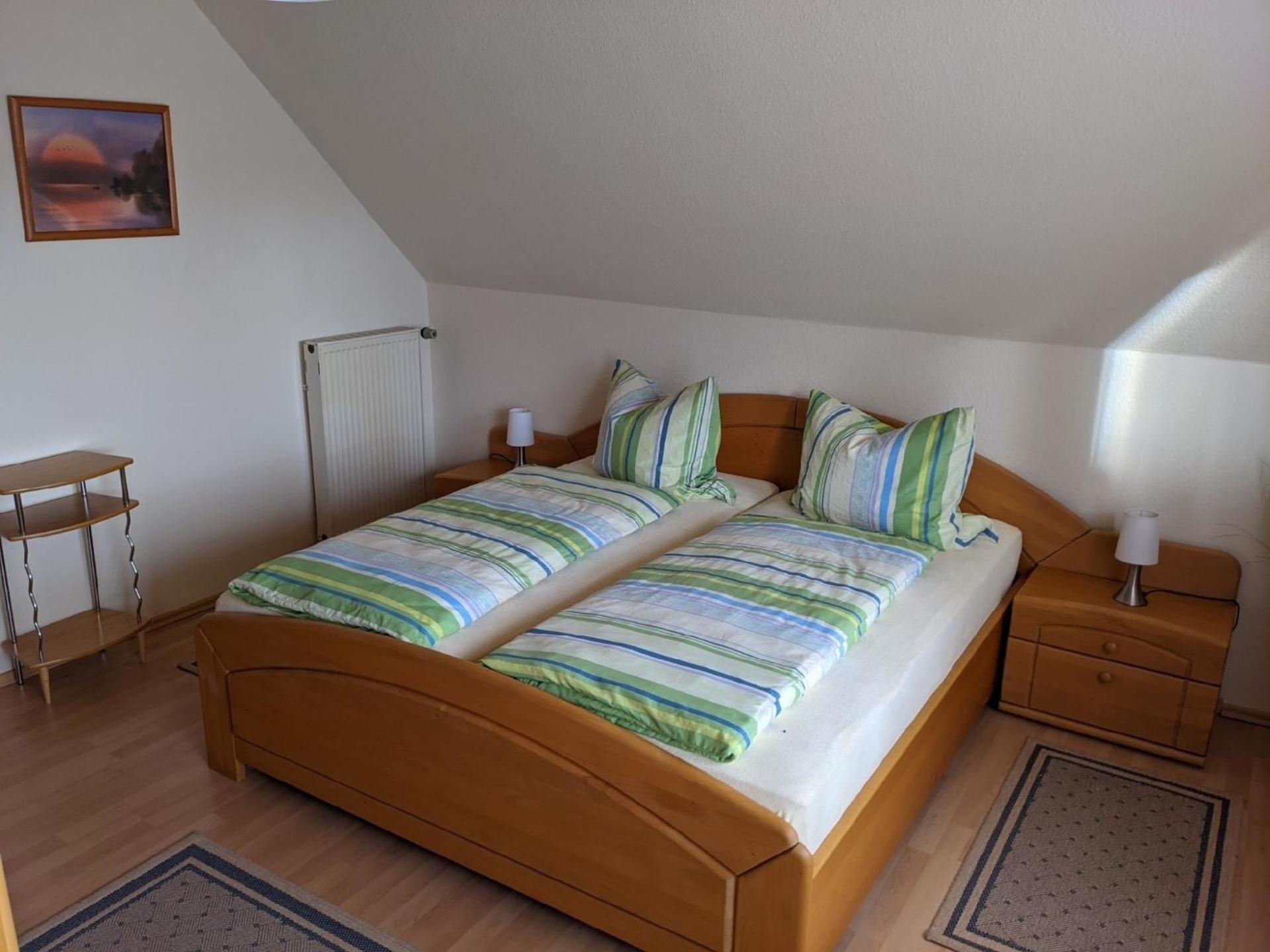 Ferienwohnung Deichnähe In Wilhlelmshaven Voslapp