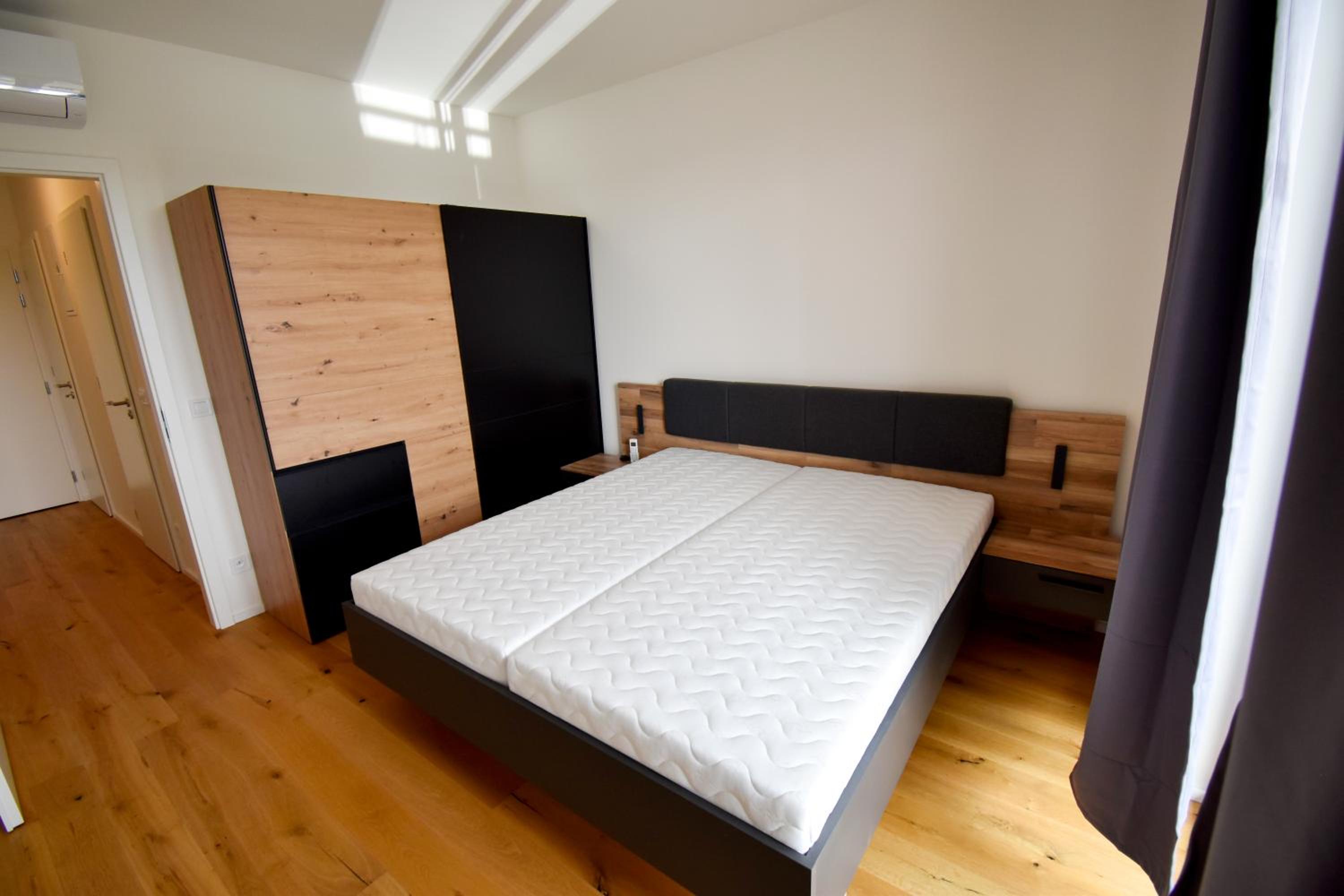 IMPERIAL apartment Albelli N,4 in centre-old town - private garage parking