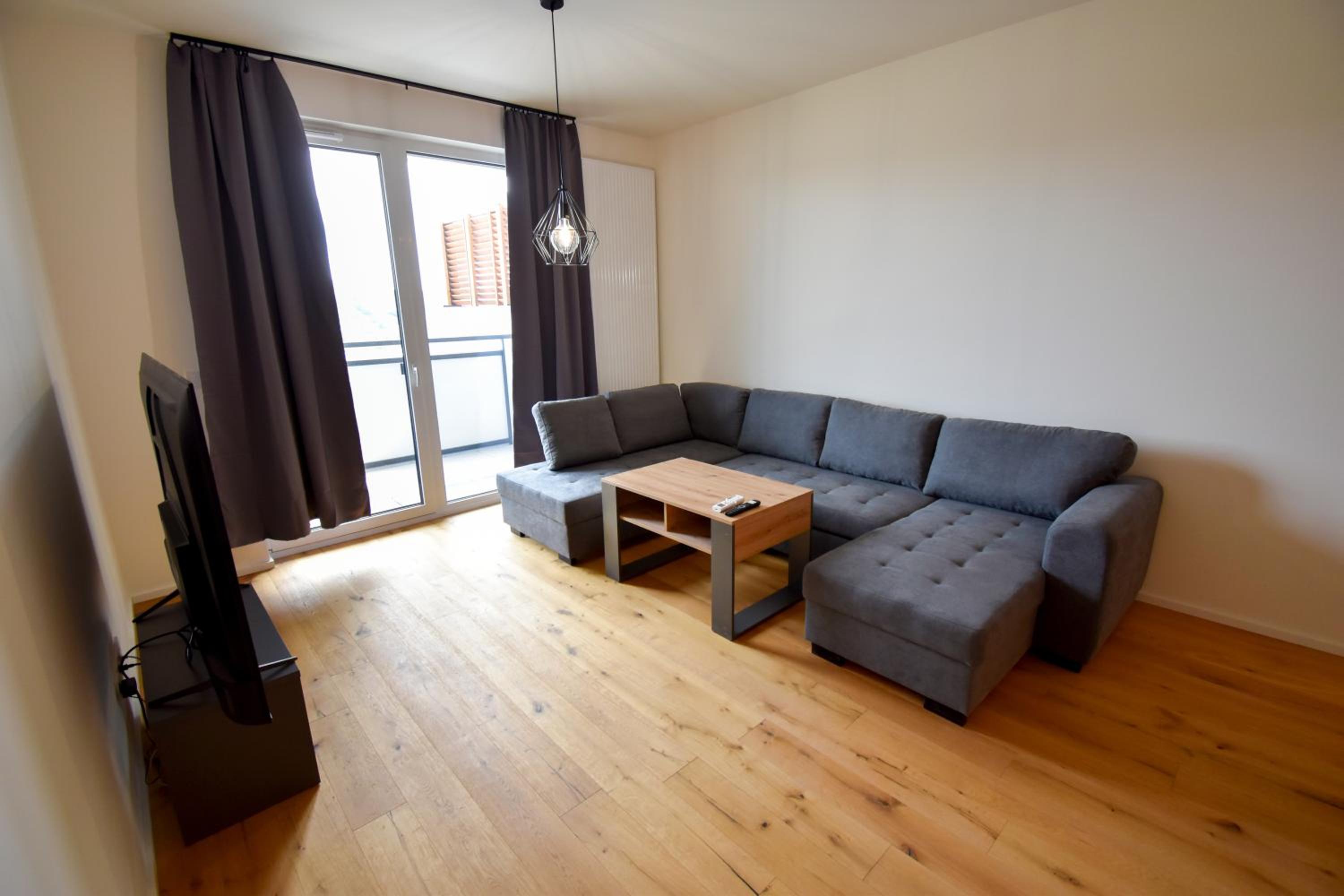 IMPERIAL apartment Albelli N,3 in centre-old town - private garage parking view 4