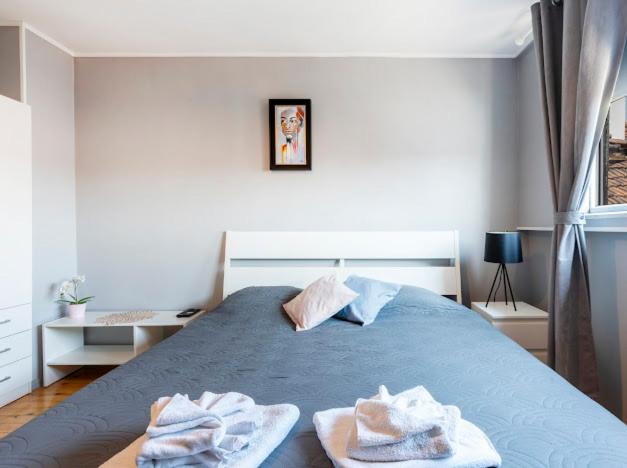 Lovely 1-bedroom apartment in the center of Sofia view 4
