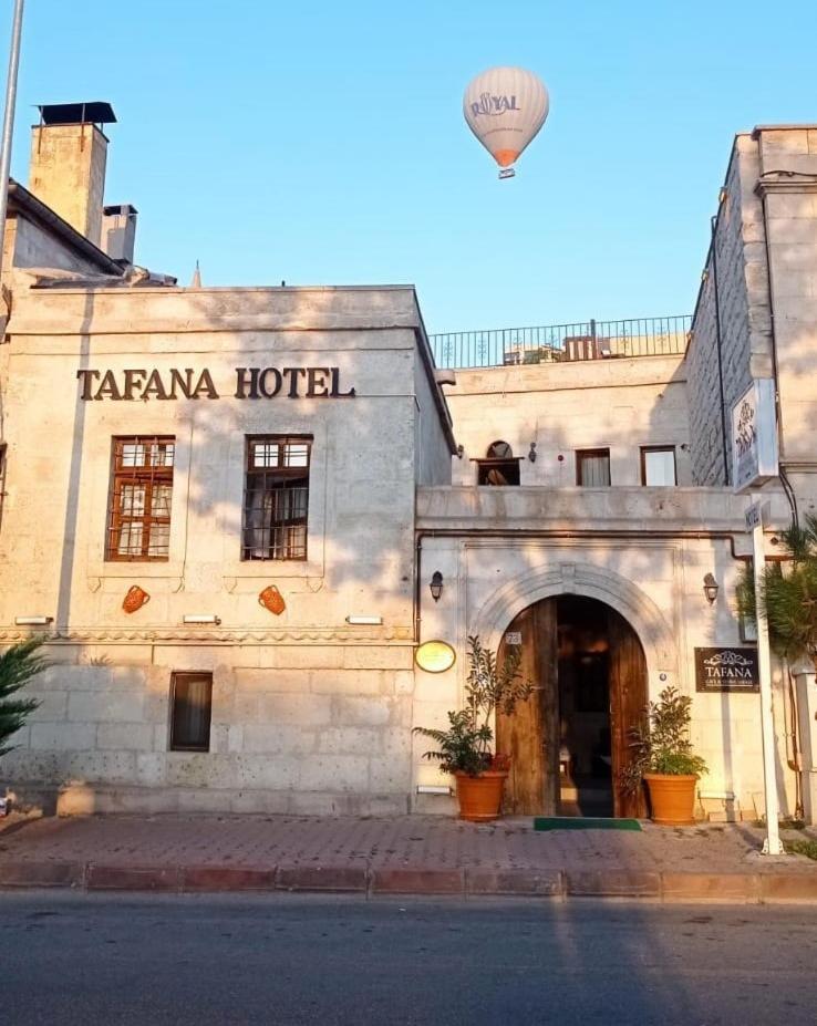 Tafana Cave & Stone Lodge view 3