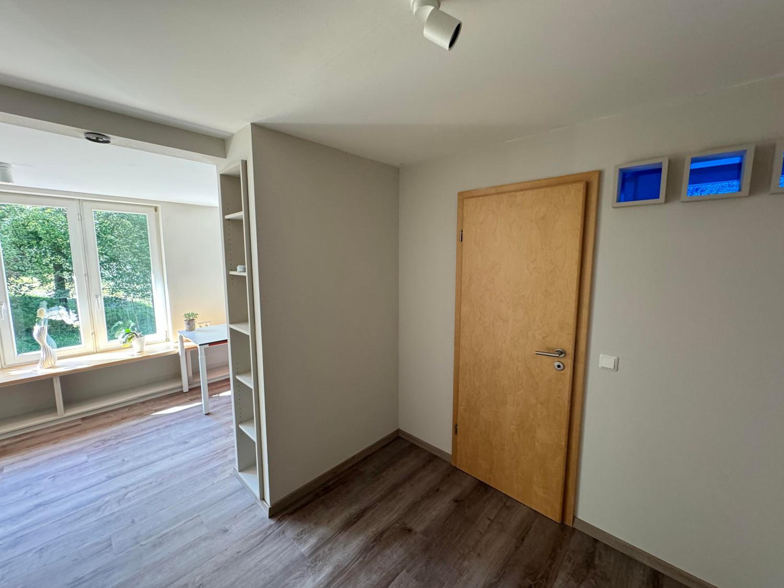 Klimaanlage, 5 Sterne Villa Bahnhoftraum, plus NEU zubuchbares Event, 333 qm, 1200qm Garten, virtueller Rundgang, Dachterrasse, Whirlpoolbadewanne