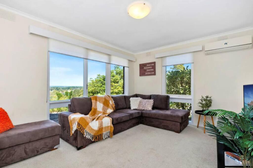 Tranquil Fun Entertainer - Mt Eliza - Scenic Views