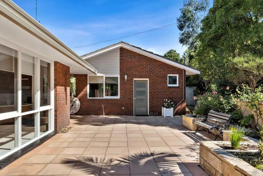 Tranquil Fun Entertainer - Mt Eliza - Scenic Views