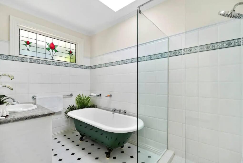 Tranquil Fun Entertainer - Mt Eliza - Scenic Views