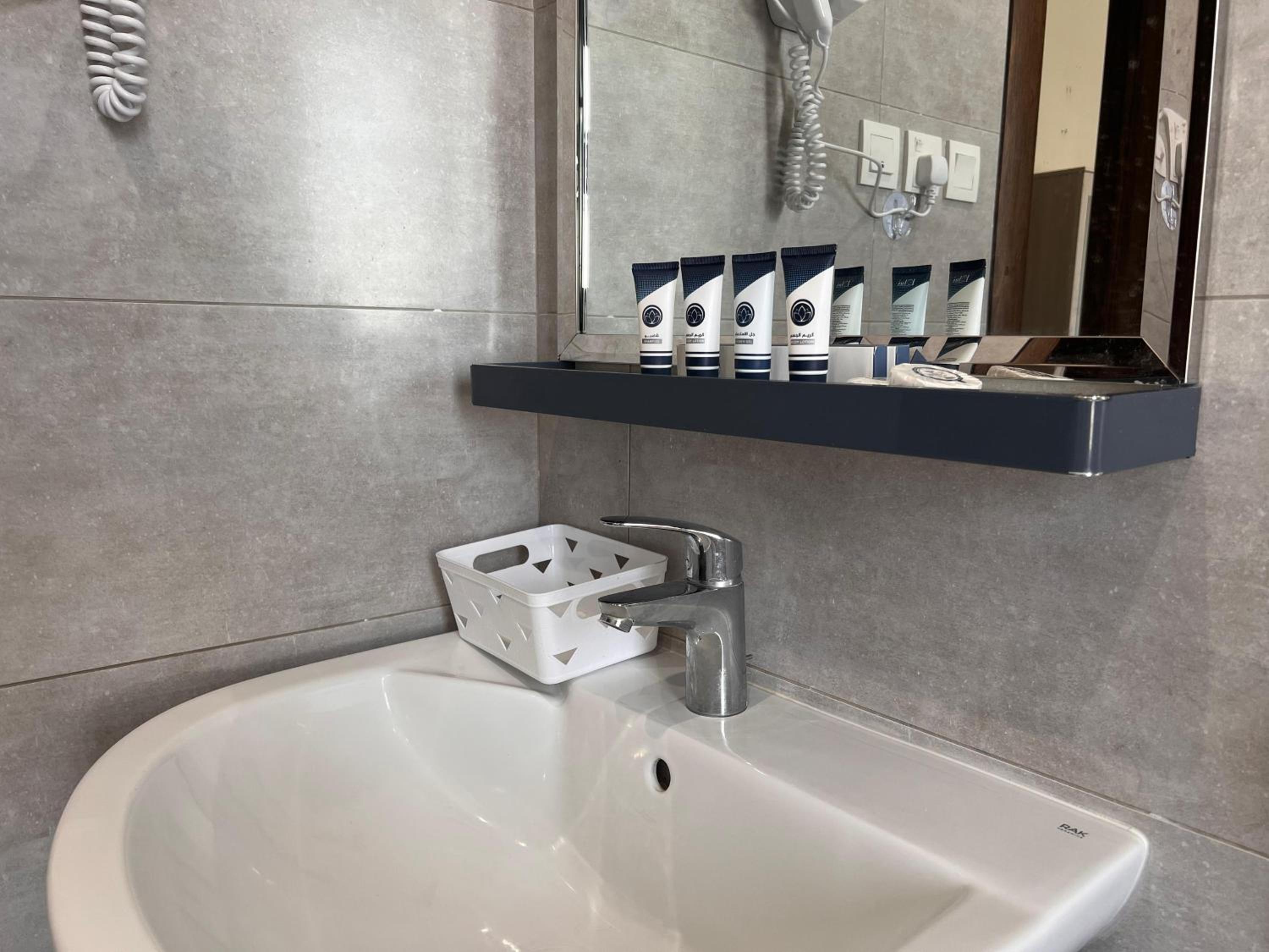 طيبة للشقق الفاخرةTaiba Luxury Apartments - 3 Bedrooms, 5 mins to Haram!