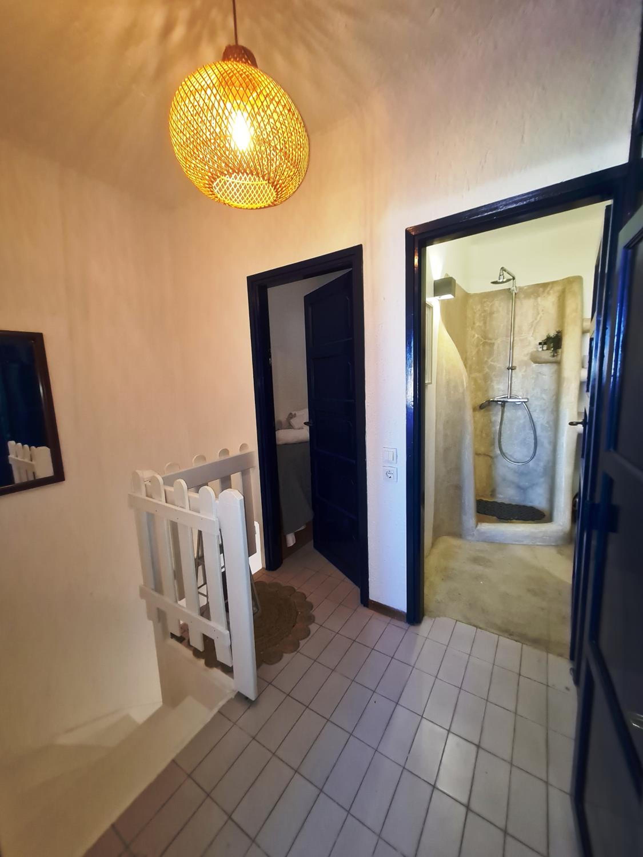 Blue Pearl Maisonette