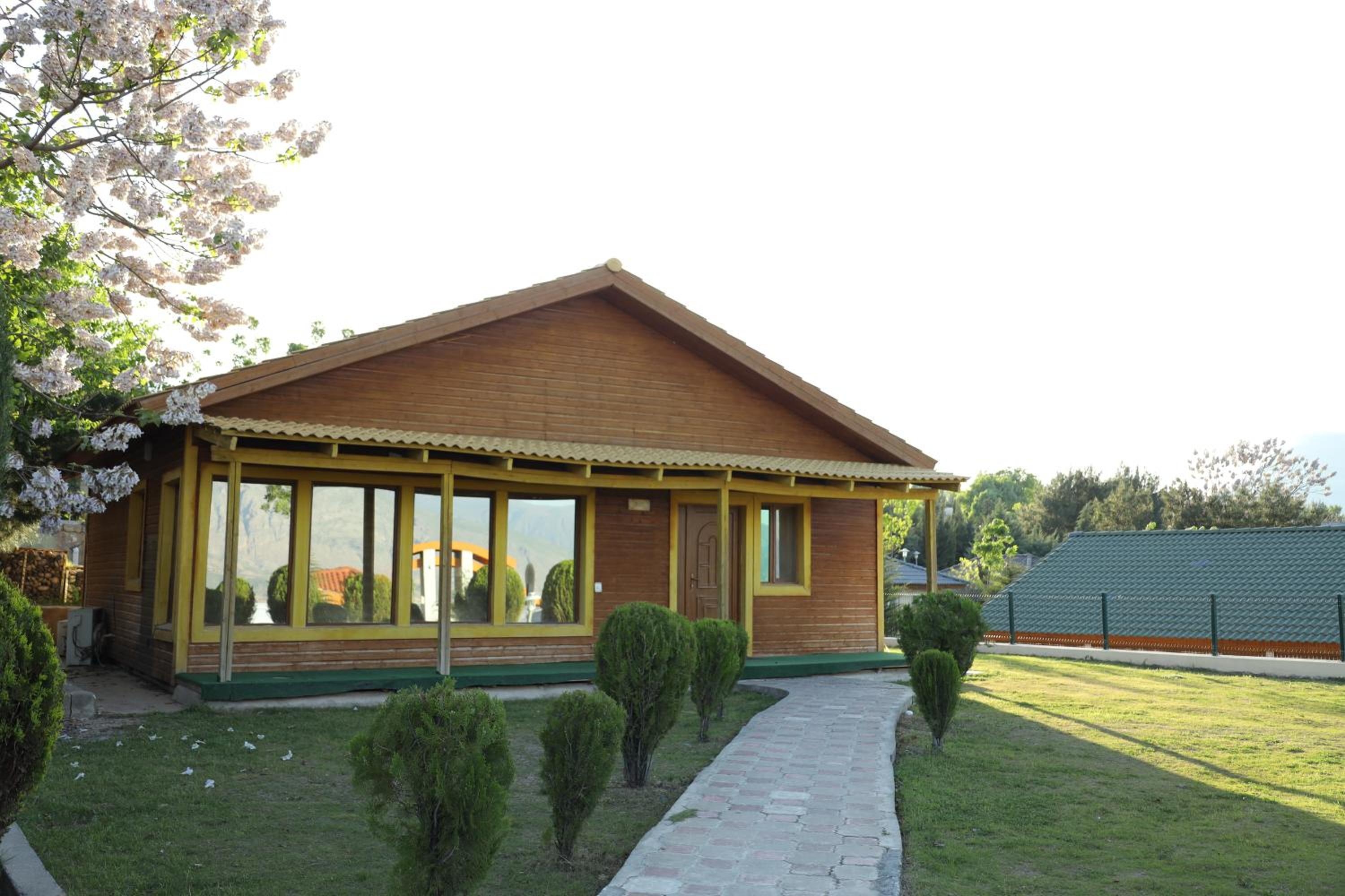Shingelbana Resort