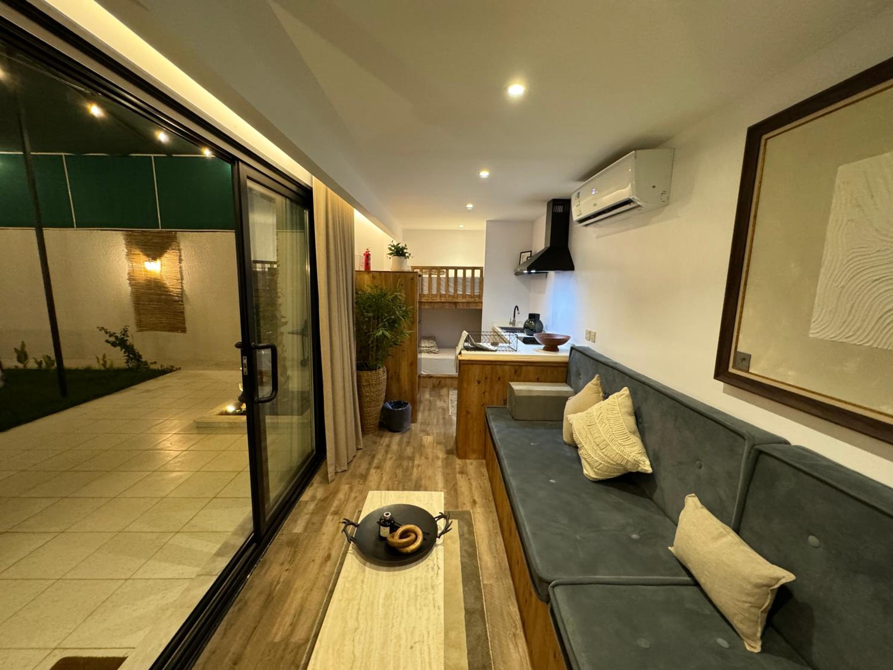 Divon container chalet view 5