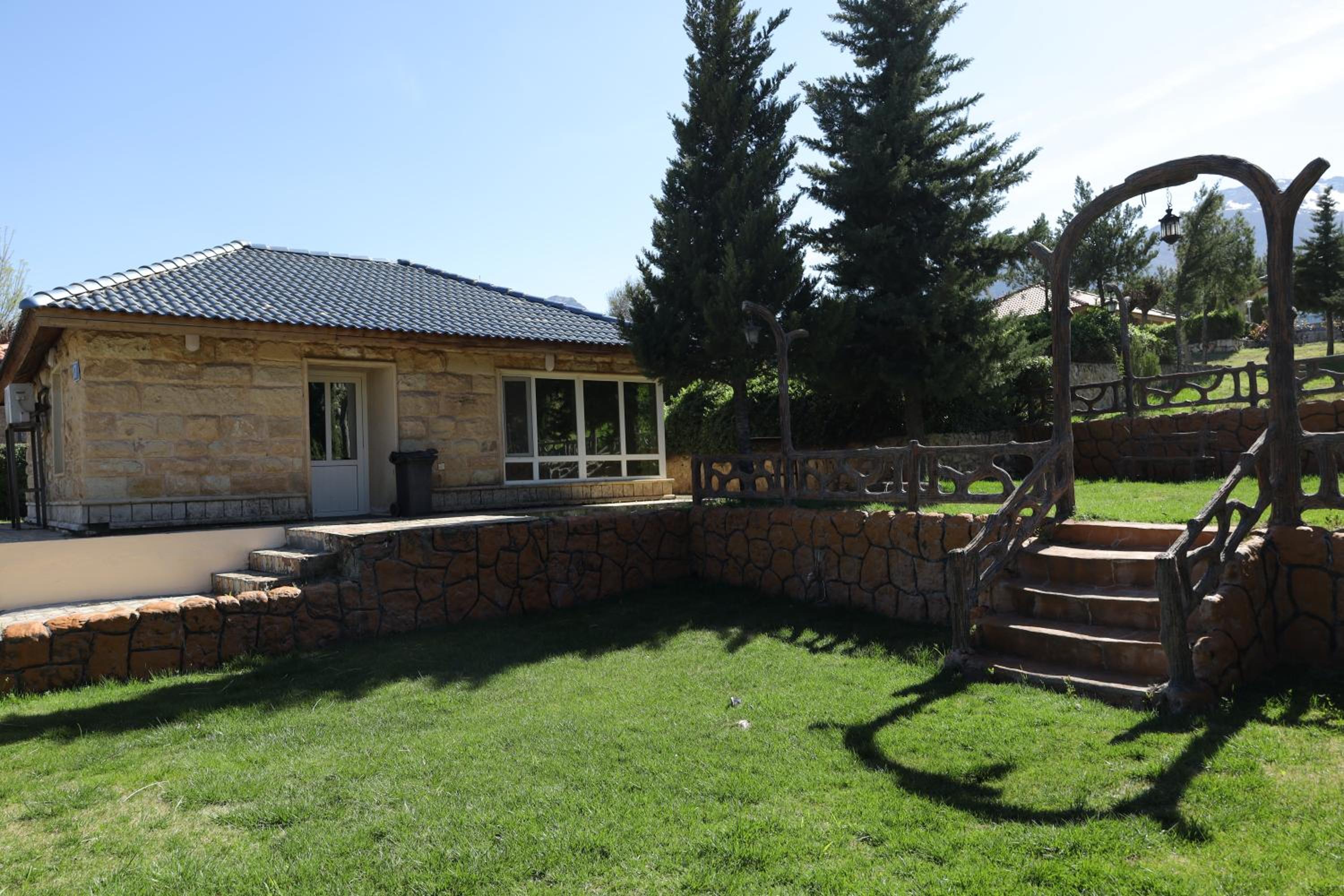 Shingelbana Resort