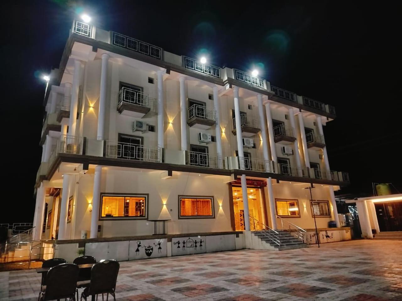 Mangalam Palace
