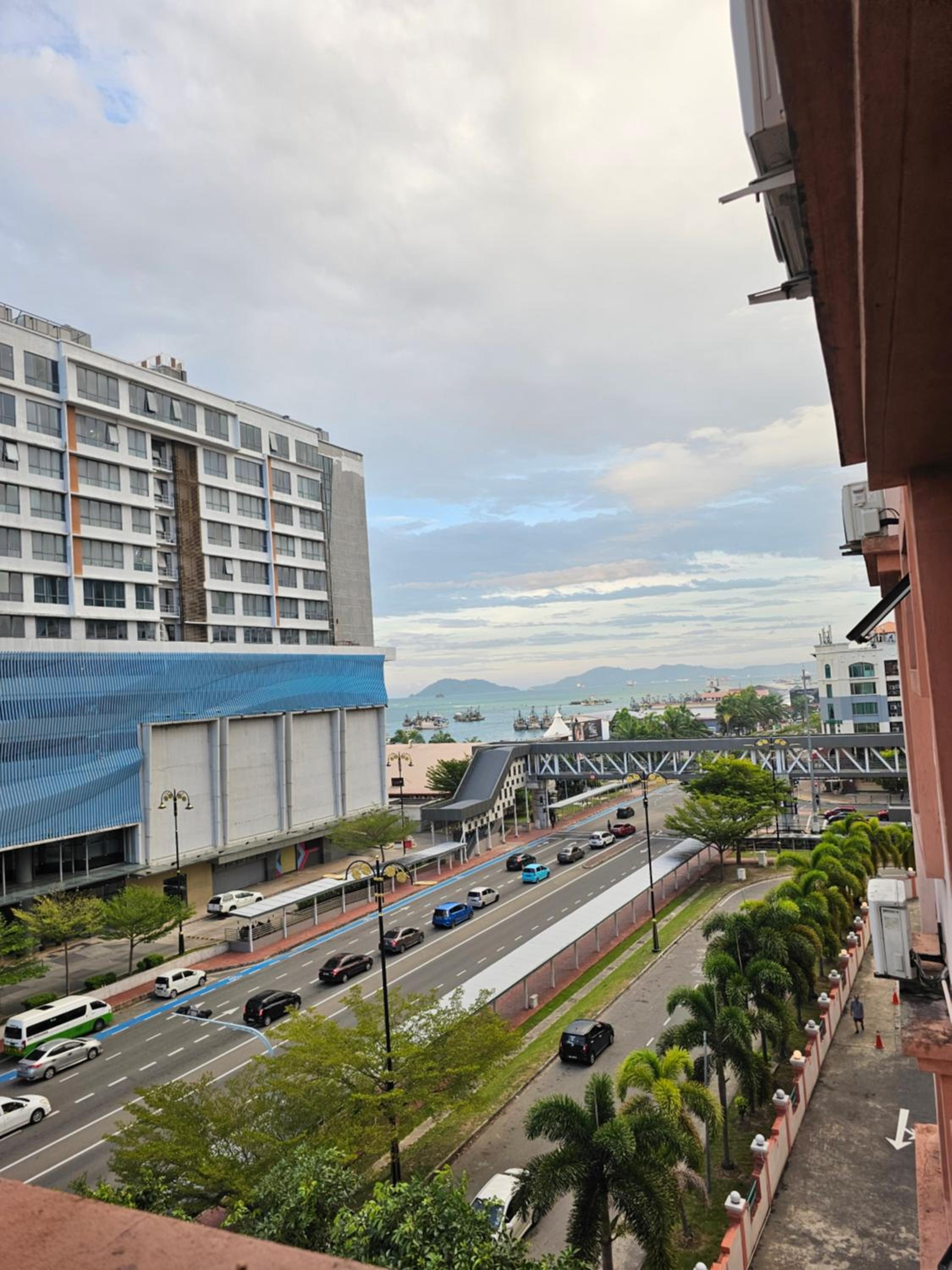 HBKK-Marina Court photo 2