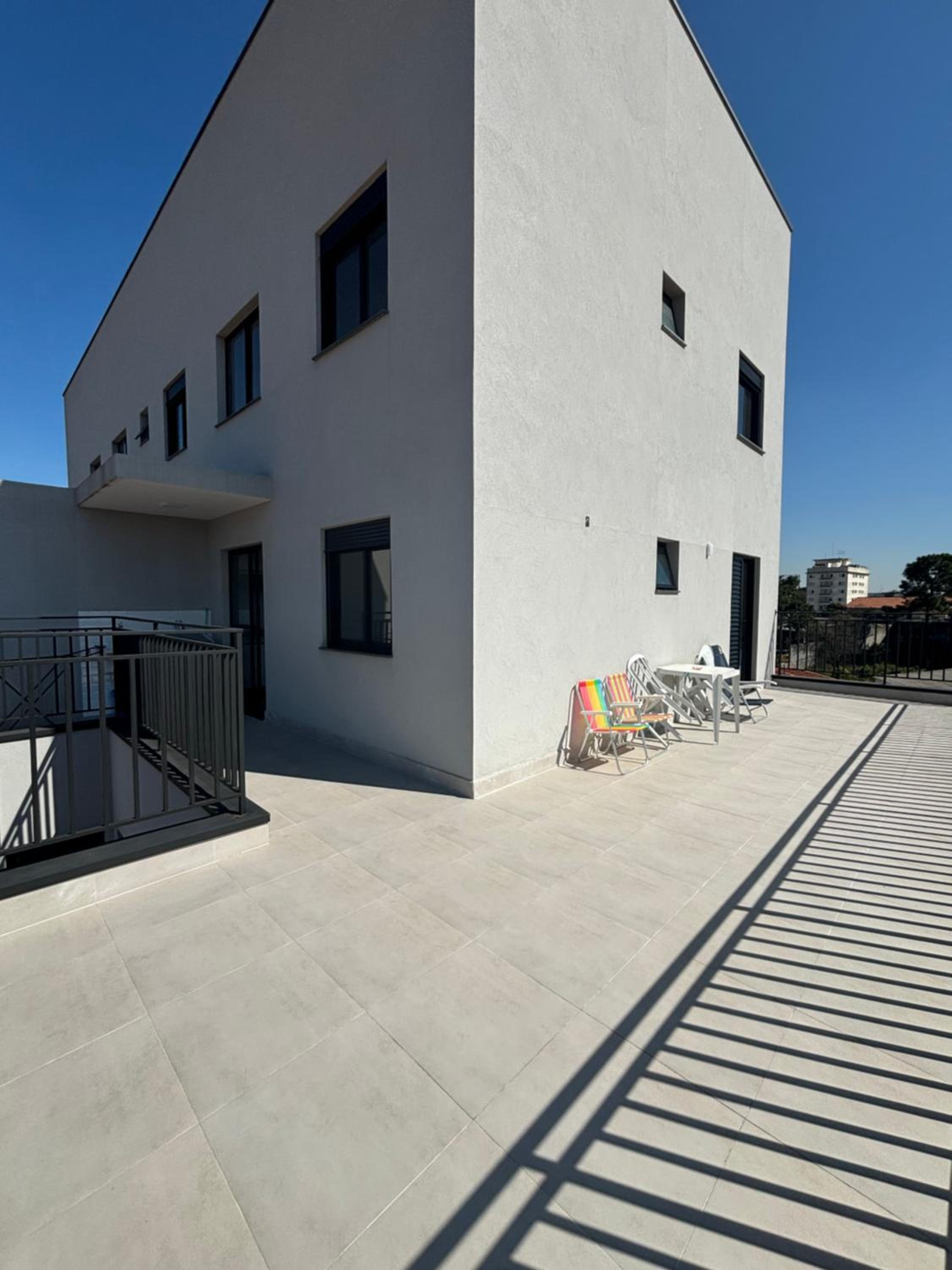 Condominio IPE ROXO