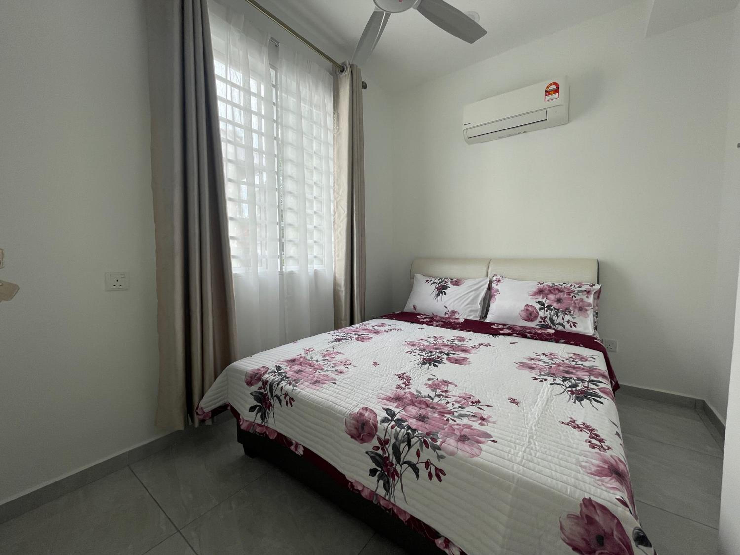 Penang Studio Homestay at Kelawai Rd, Georgetown by SK Vacation Homes photo 3