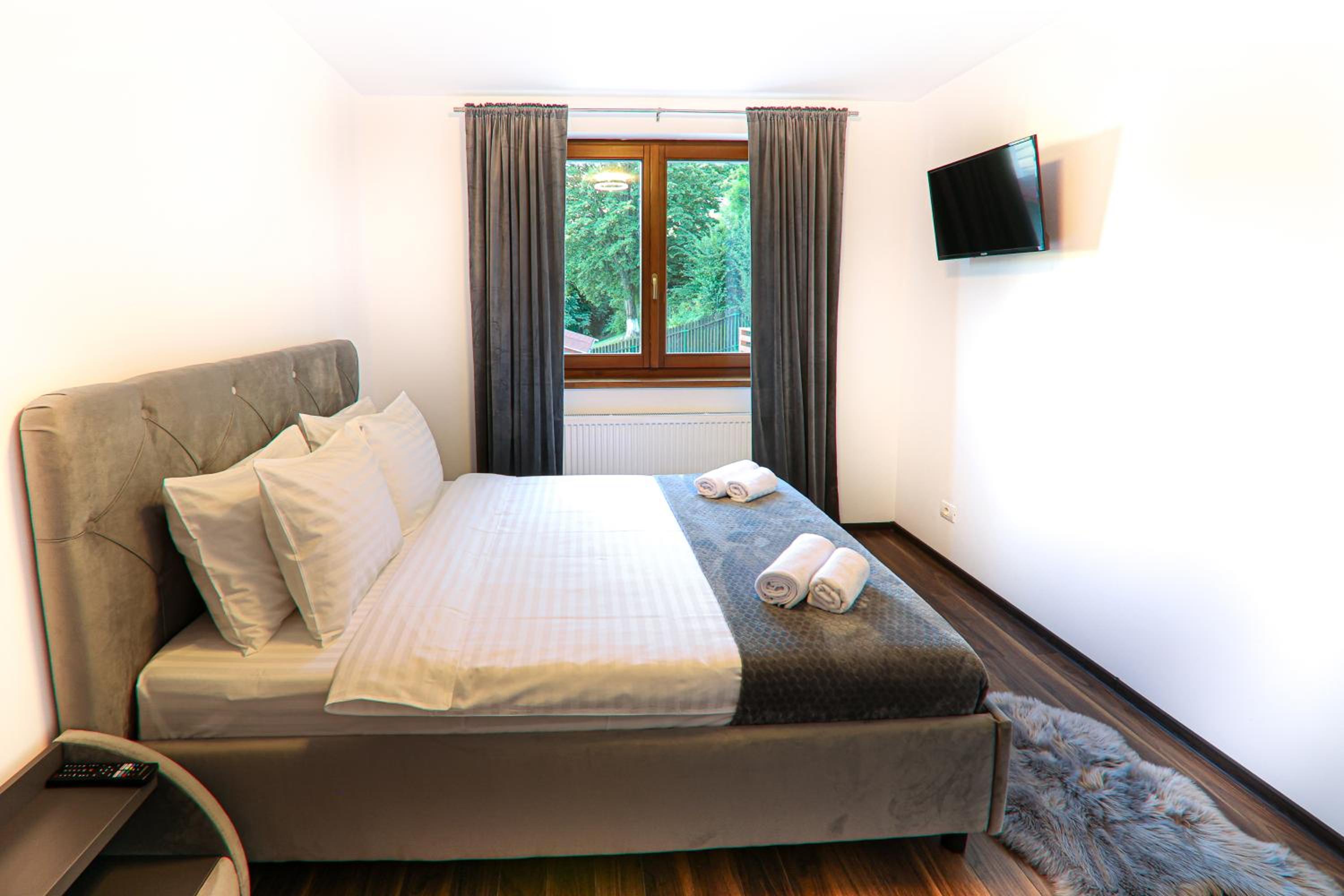Cedrus Bran Boutique
